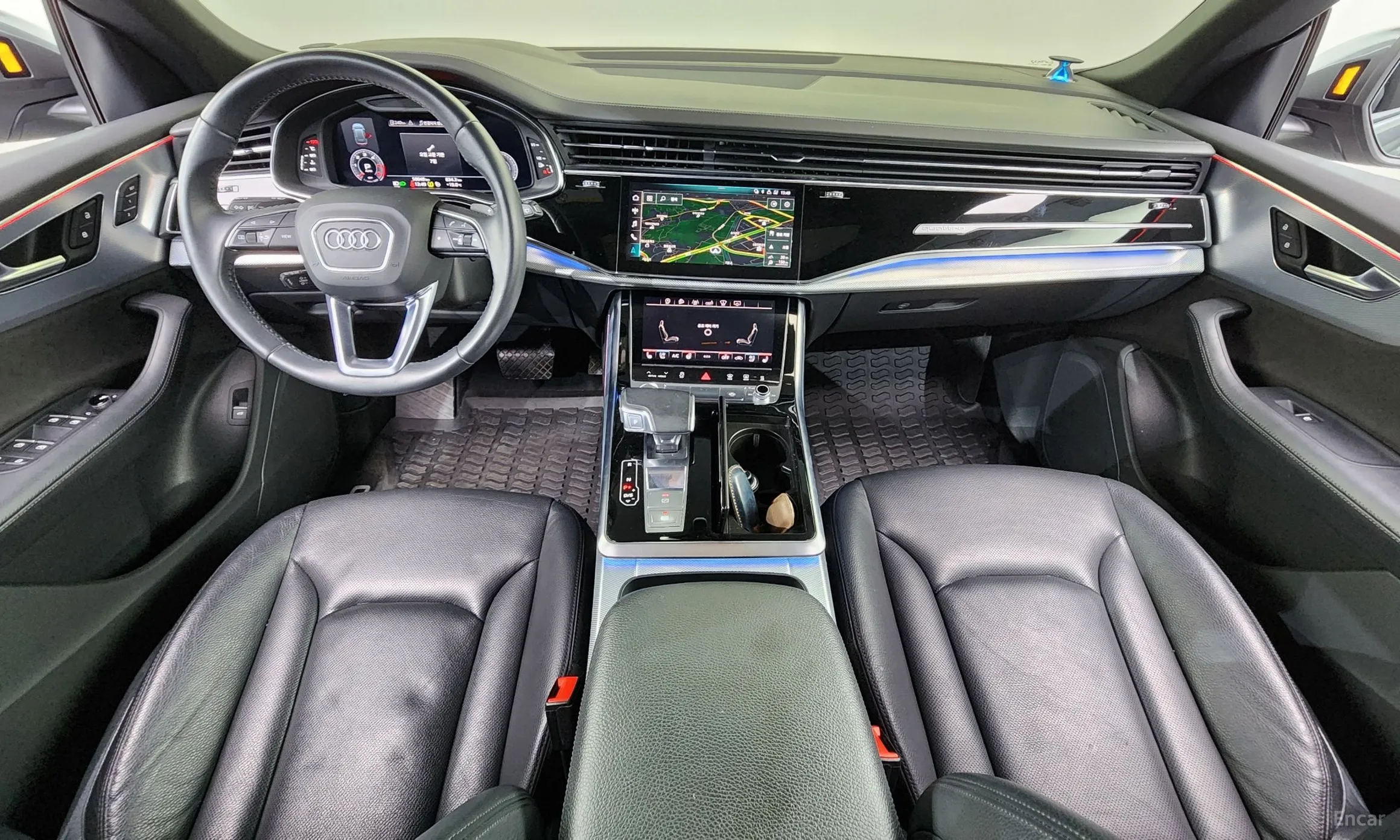 Audi Q8 (4M) превью 7