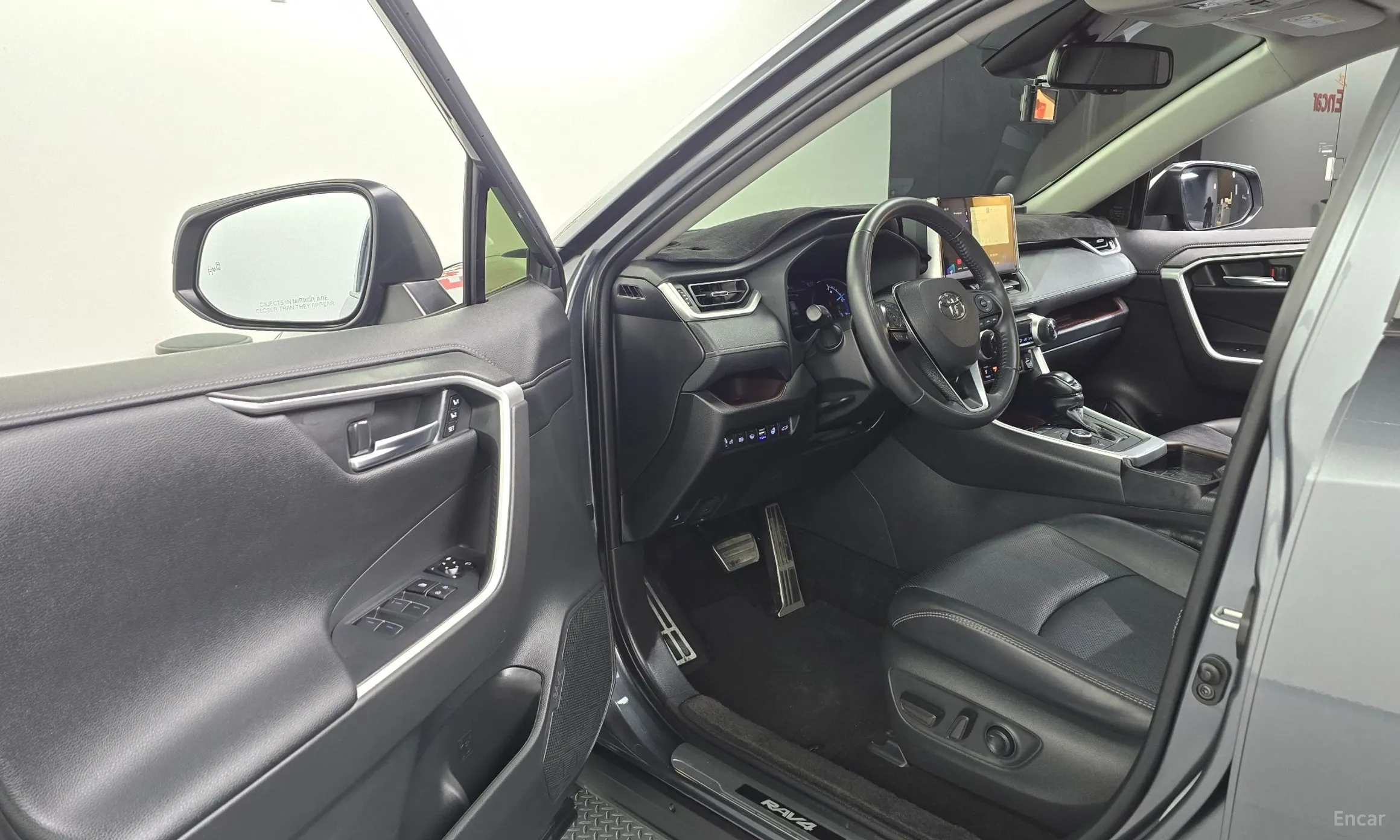 Toyota RAV4 5th Generation превью 10