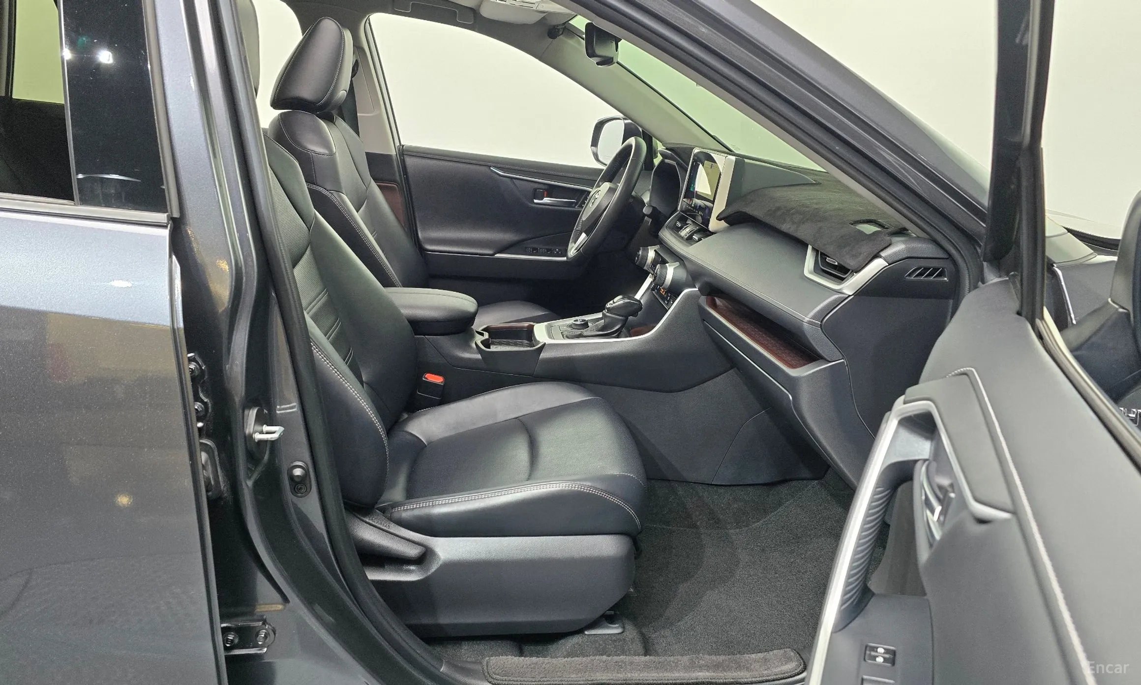 Toyota RAV4 5th Generation превью 11