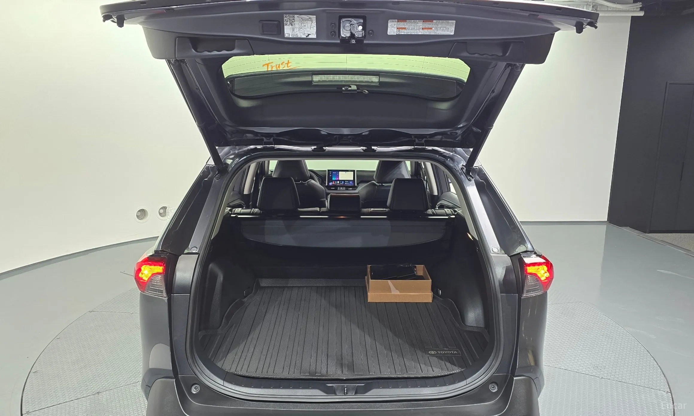 Toyota RAV4 5th Generation превью 20