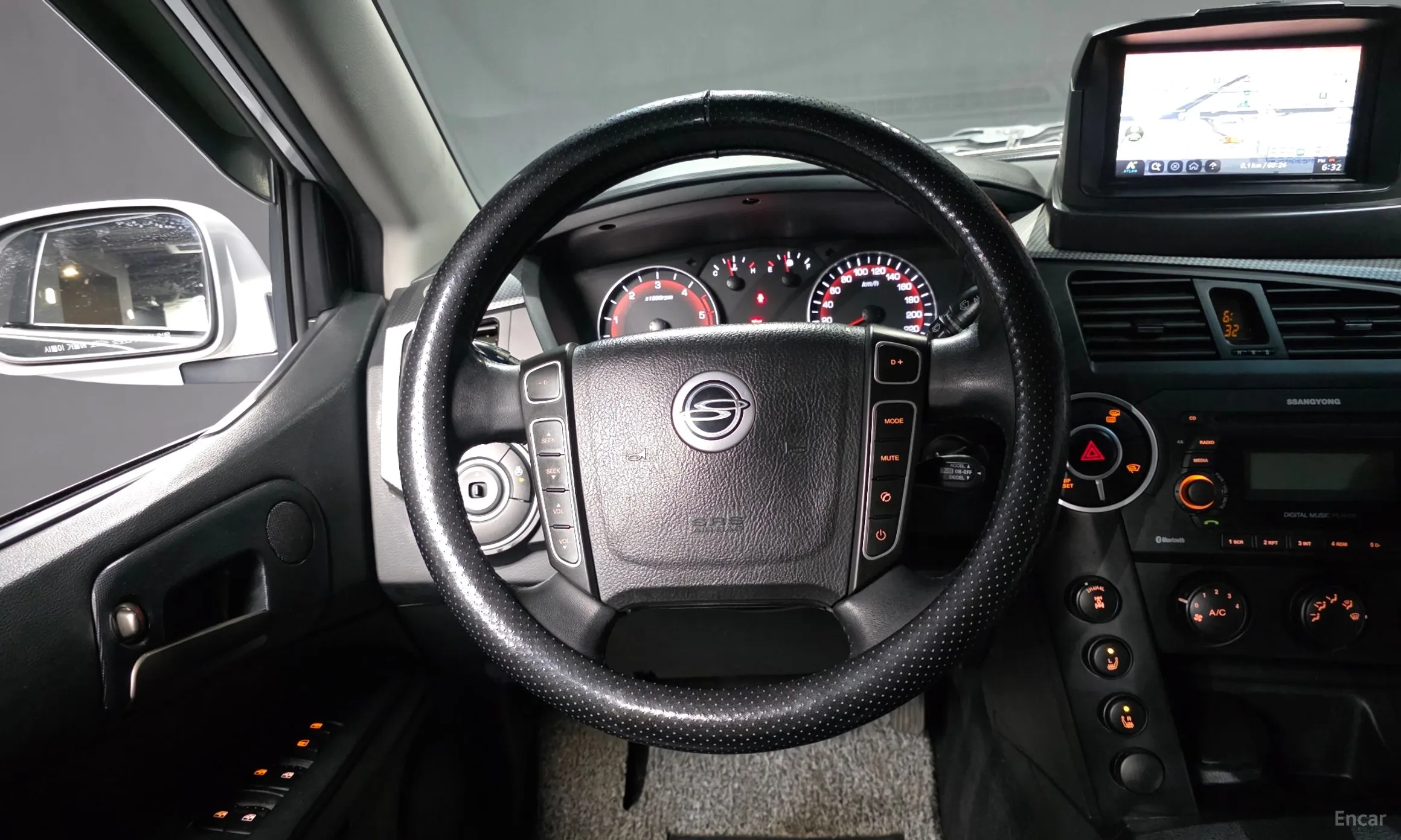 KG Mobility (SsangYong) Korando Sports превью 13
