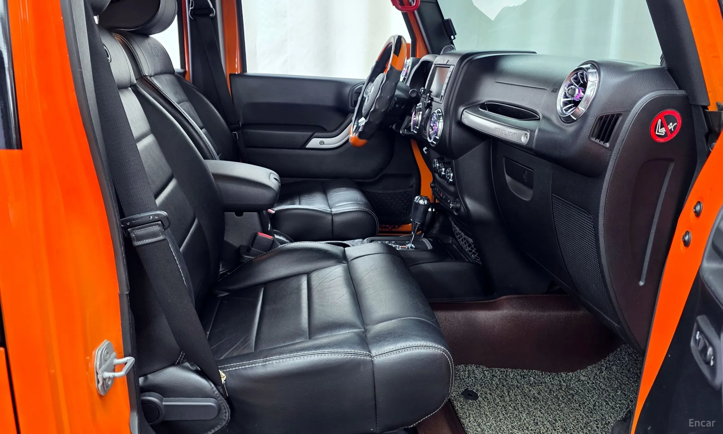 Jeep Wrangler (JK) превью 11