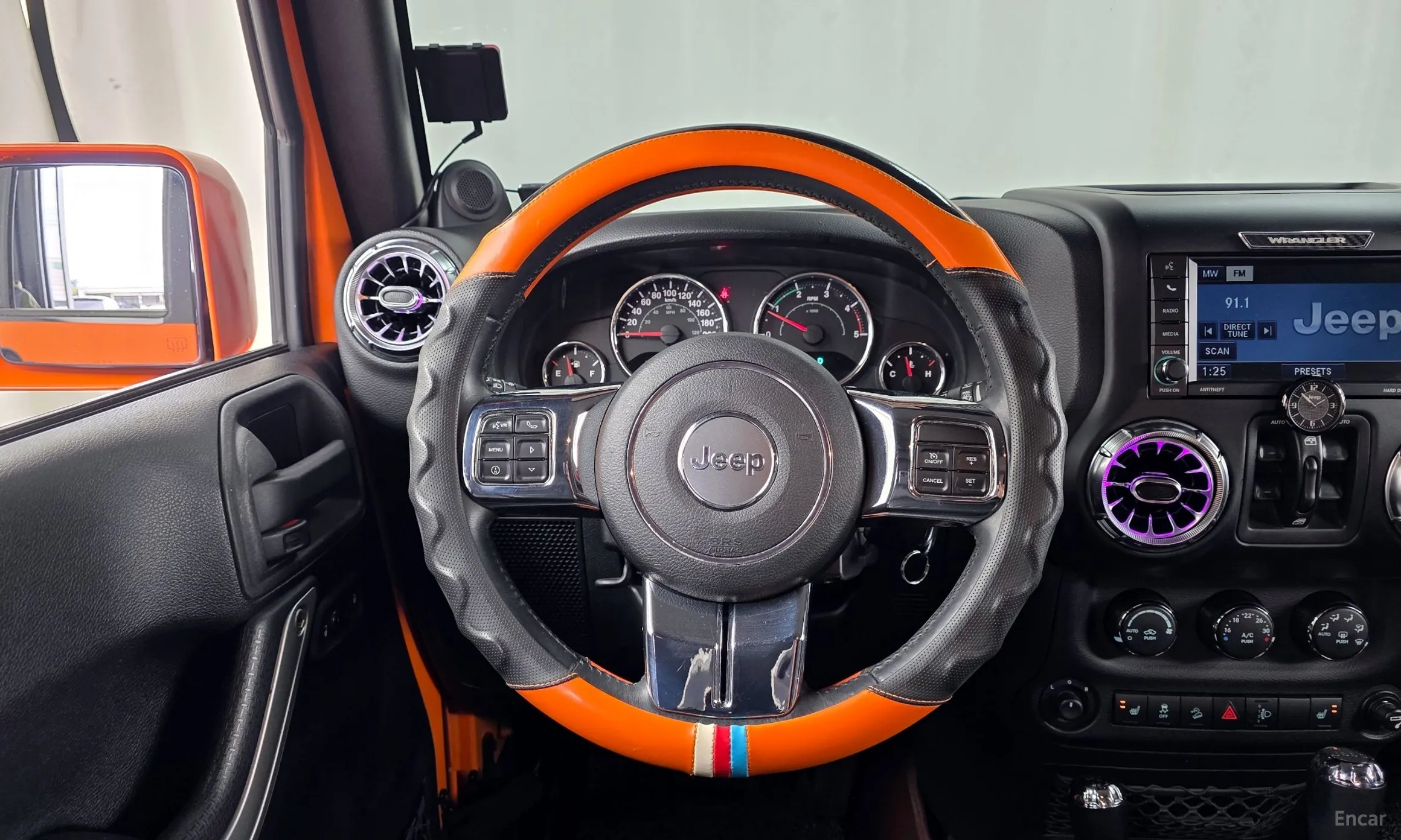 Jeep Wrangler (JK) превью 13