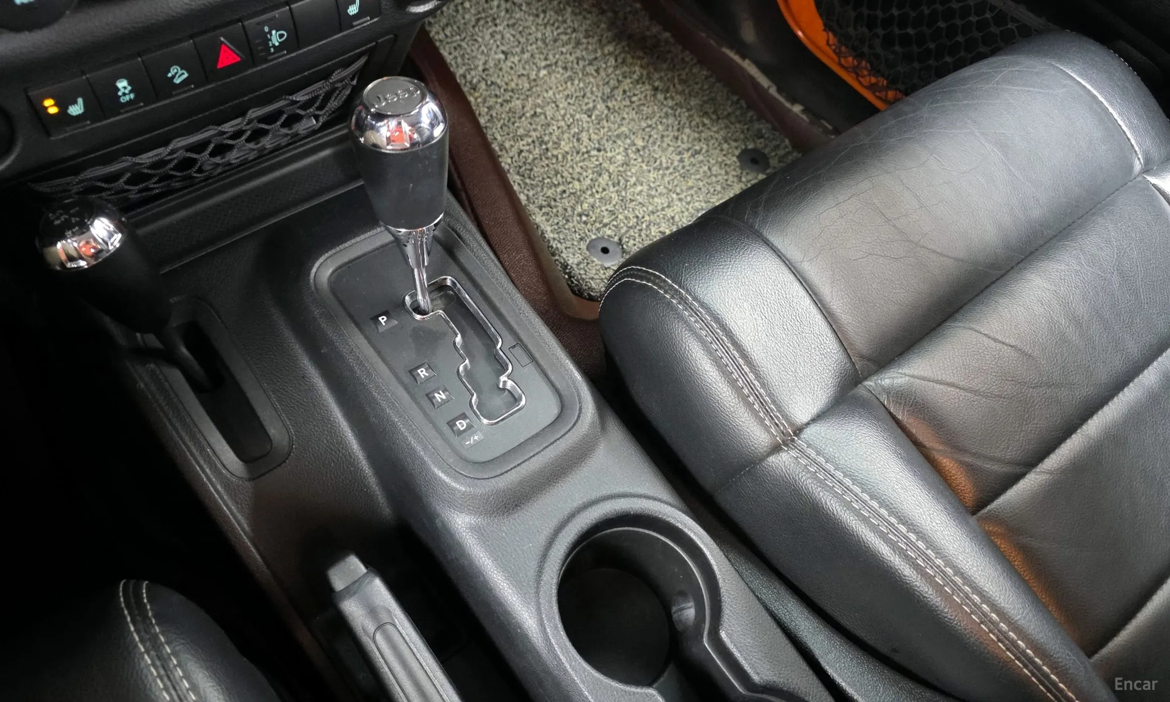 Jeep Wrangler (JK) превью 9