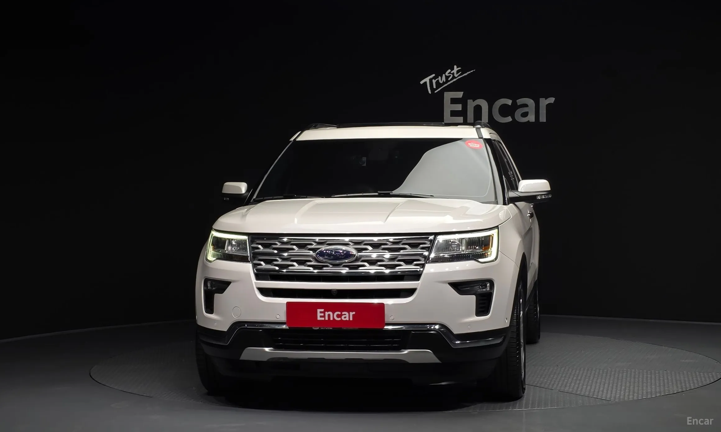 Ford Explorer превью 3