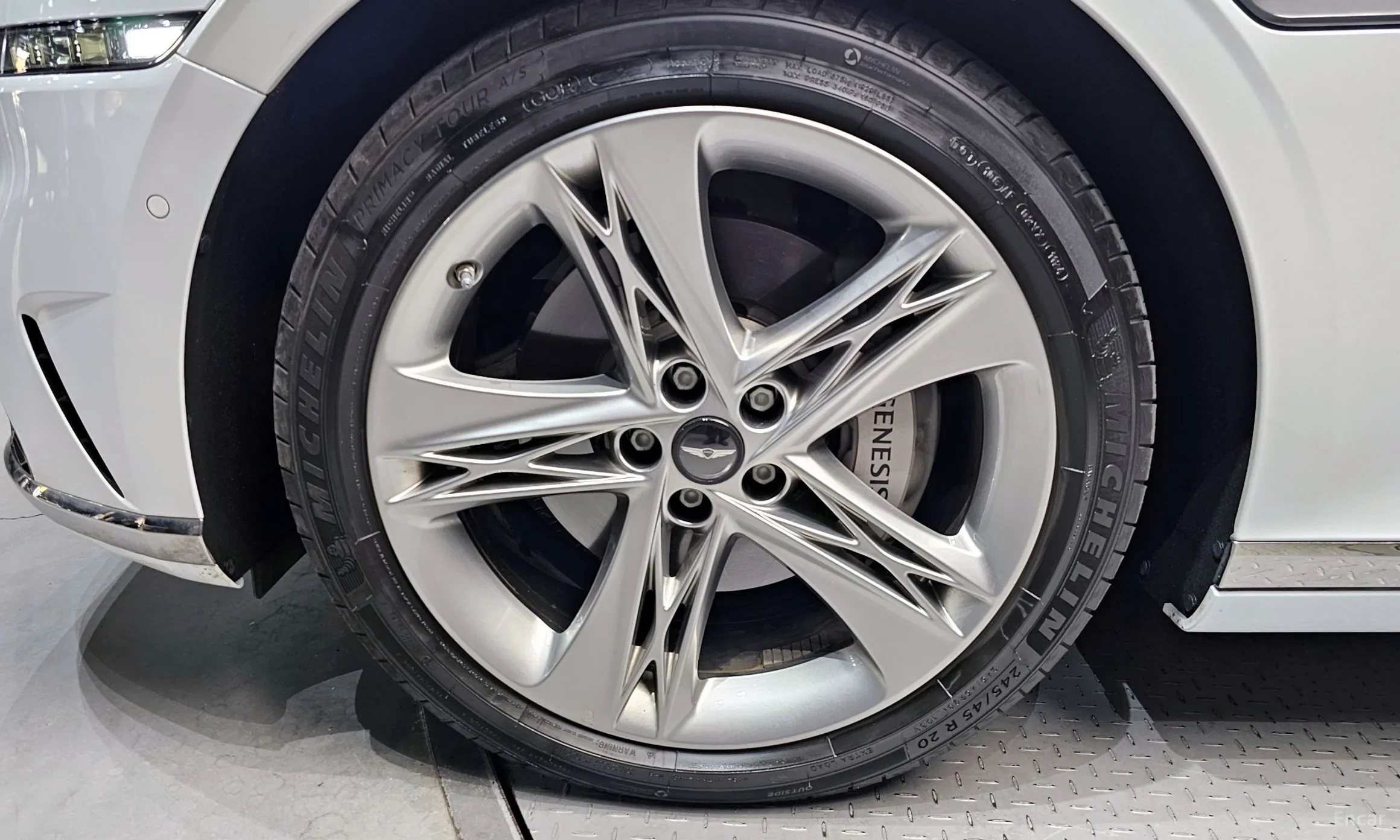 Genesis G90 (RS4) превью 5