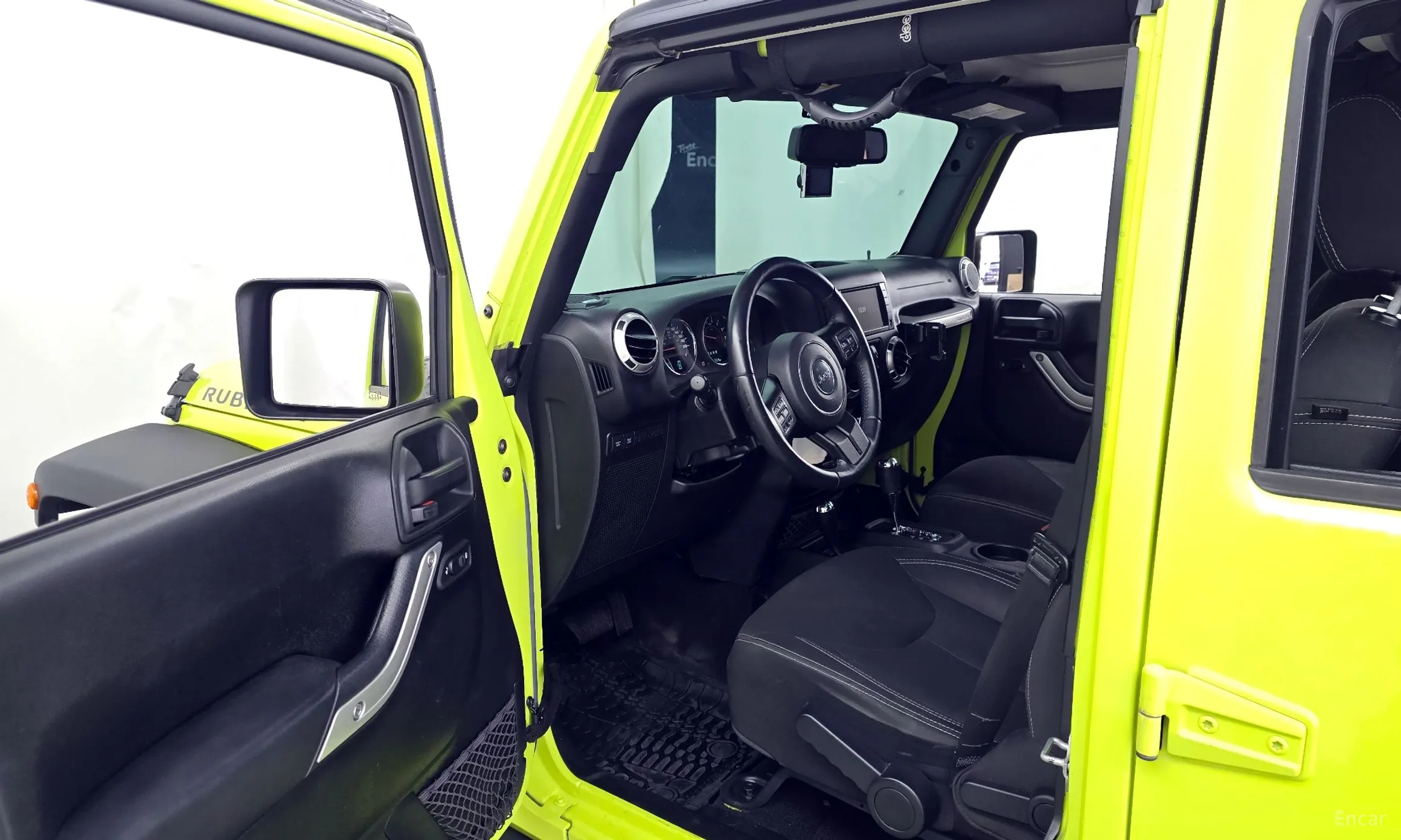 Jeep Wrangler (JK) превью 10