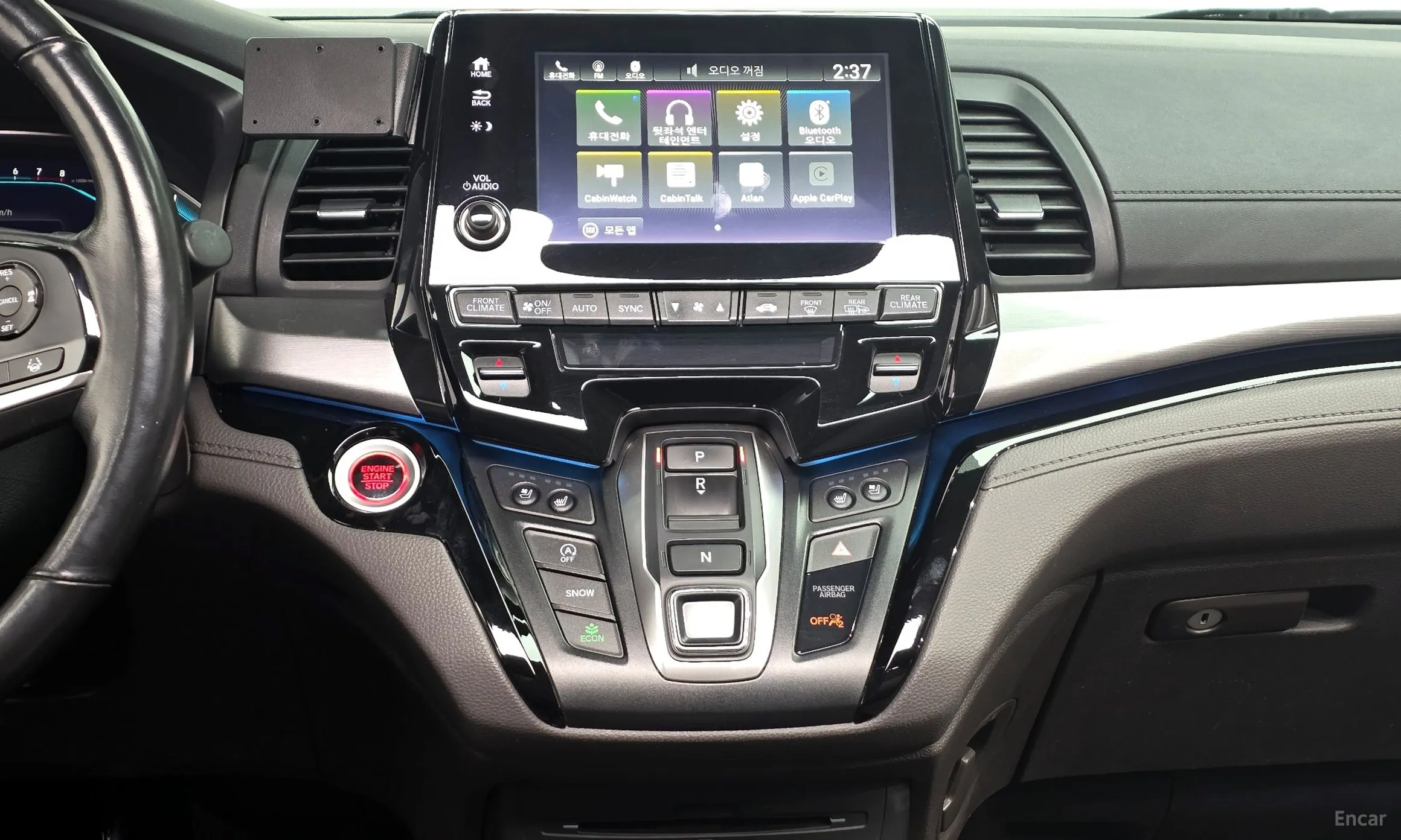 Honda Odyssey превью 14