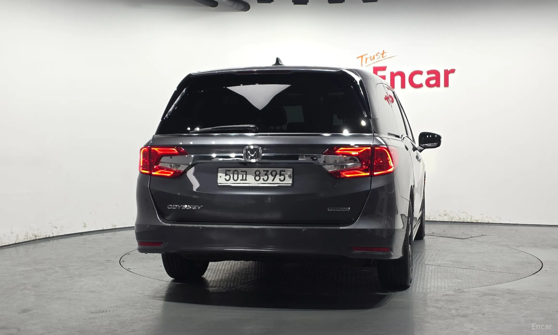 Honda Odyssey превью 4