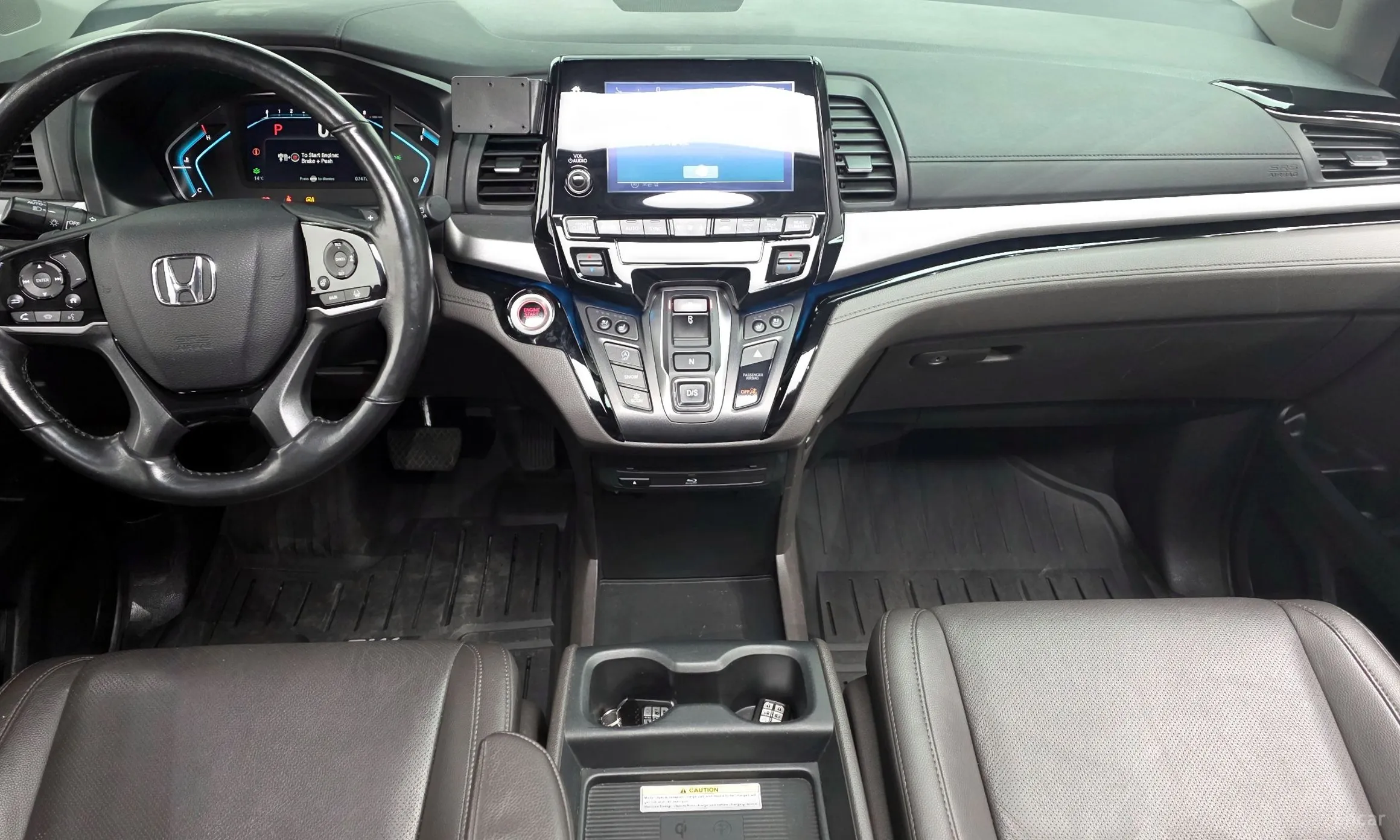 Honda Odyssey превью 7