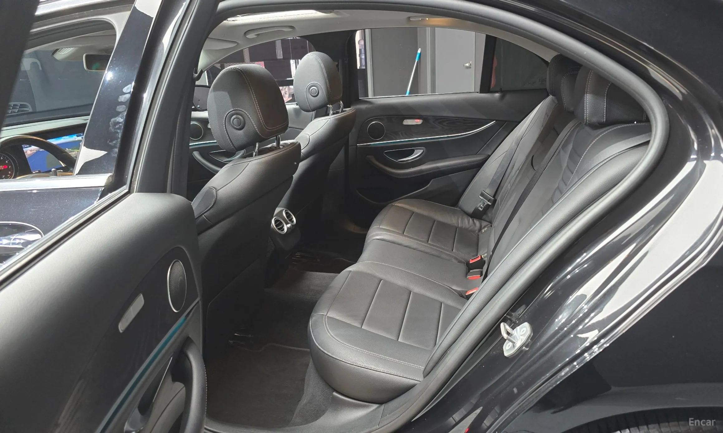 Mercedes Benz E-Class W213 превью 13