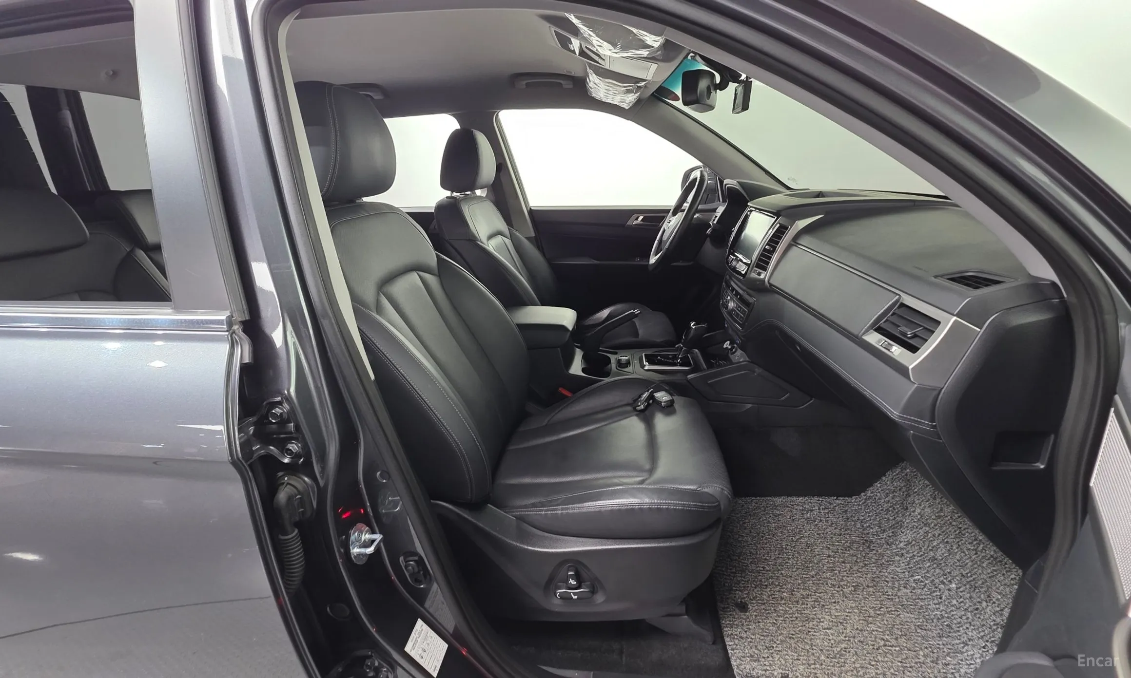 KG Mobility (SsangYong) Rexton Sports превью 10
