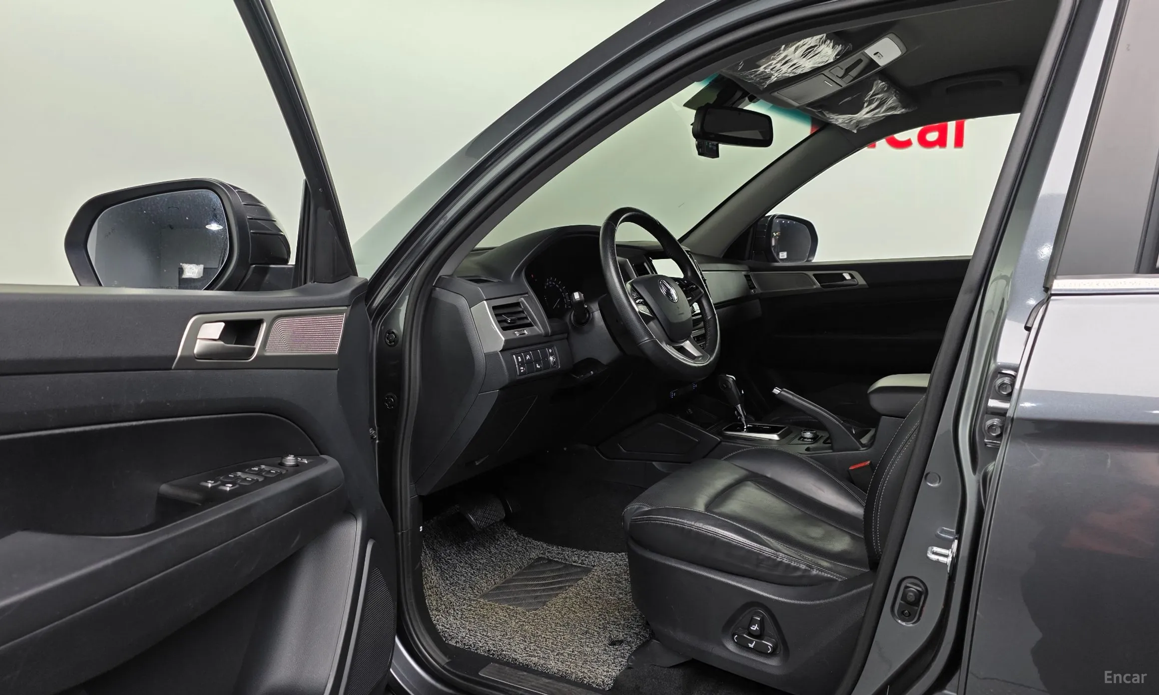 KG Mobility (SsangYong) Rexton Sports превью 11