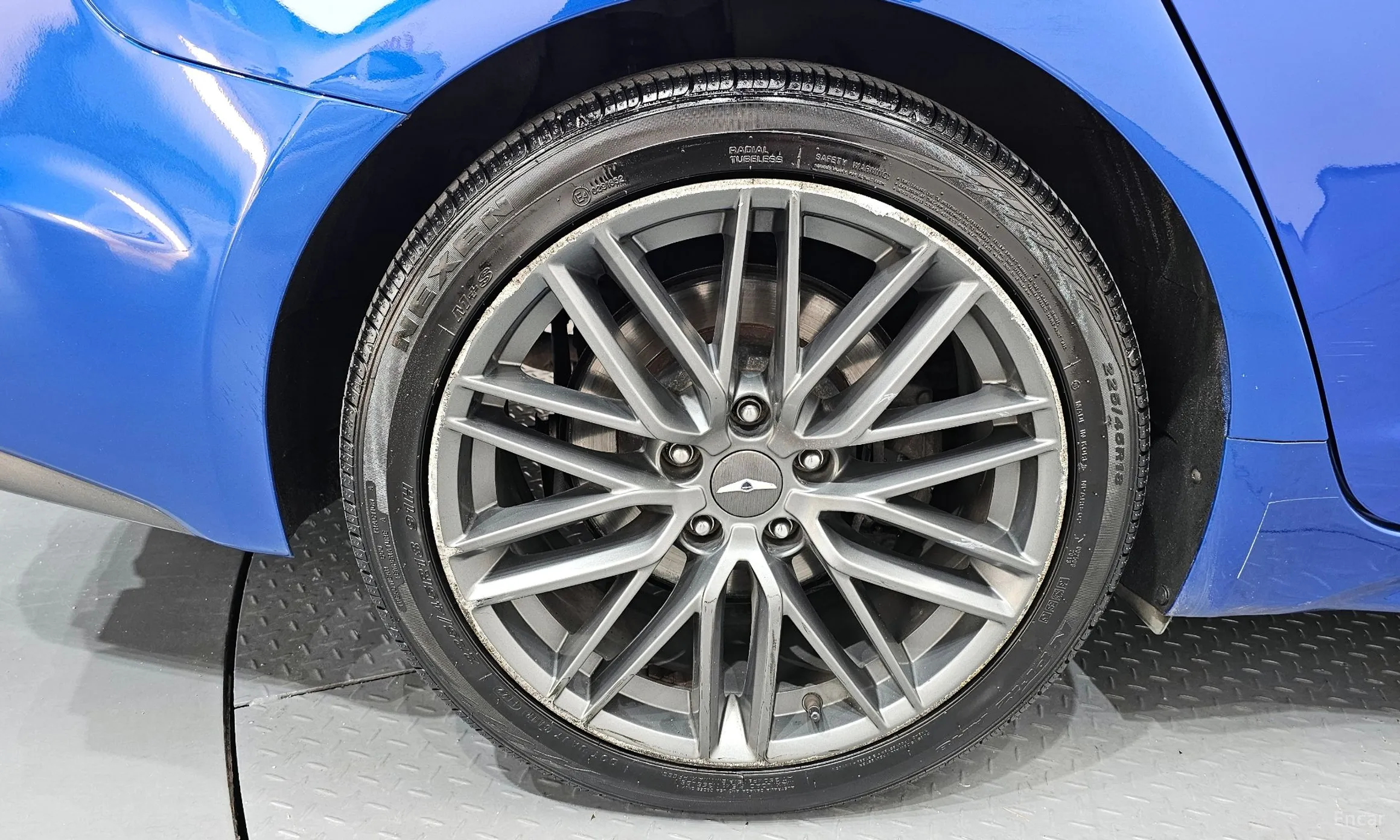 Genesis G70 превью 5