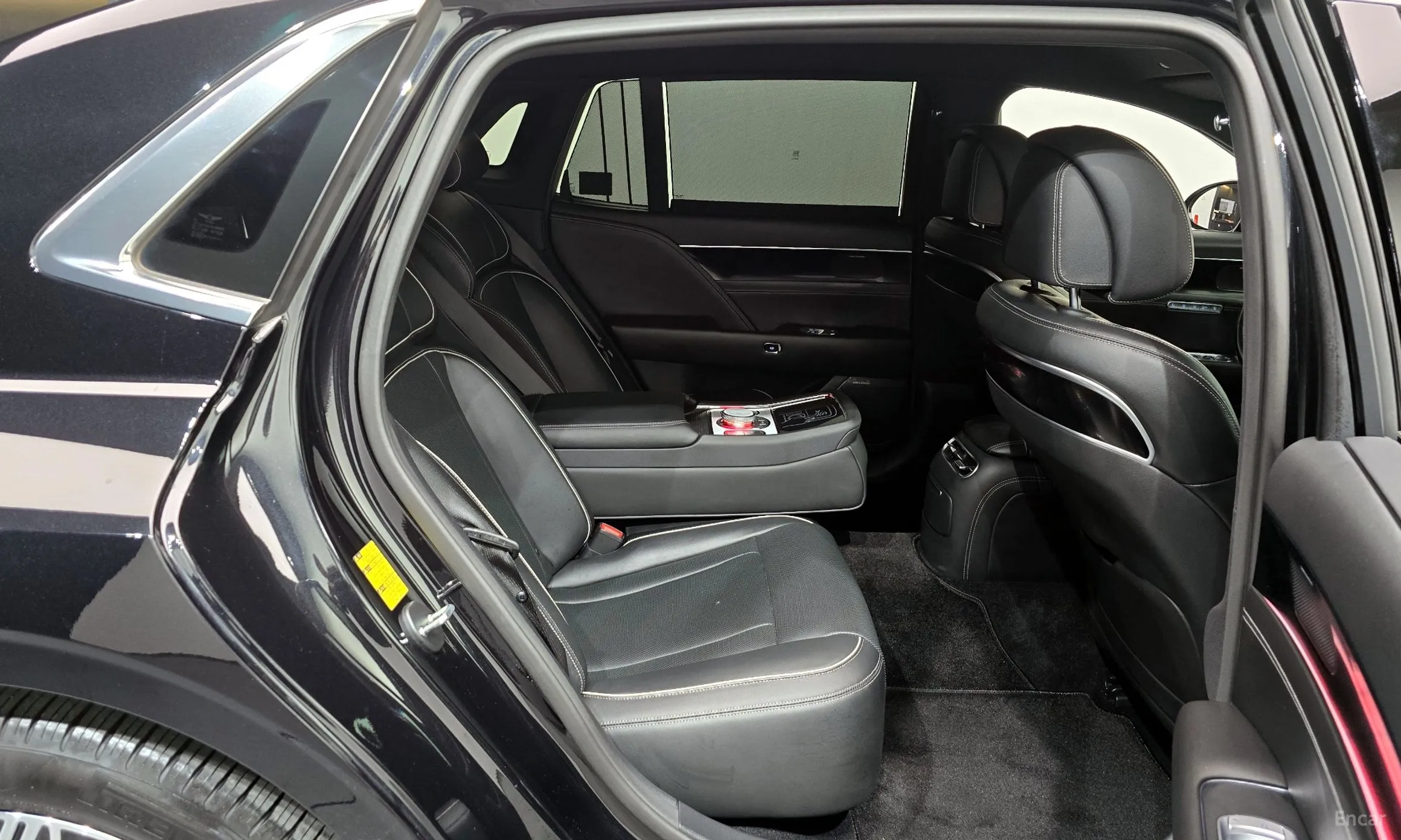 Genesis G90 (RS4) превью 12