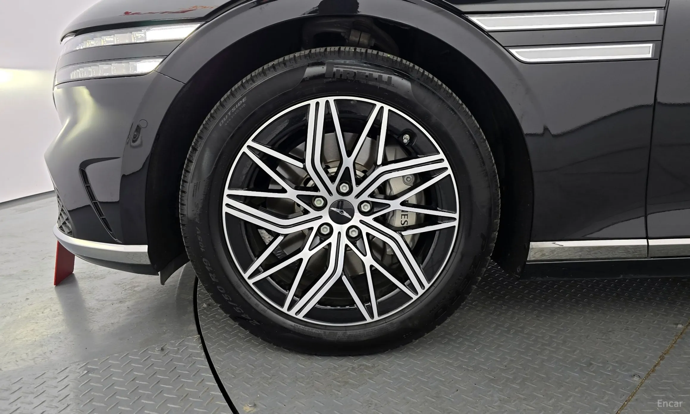 Genesis G90 (RS4) превью 5