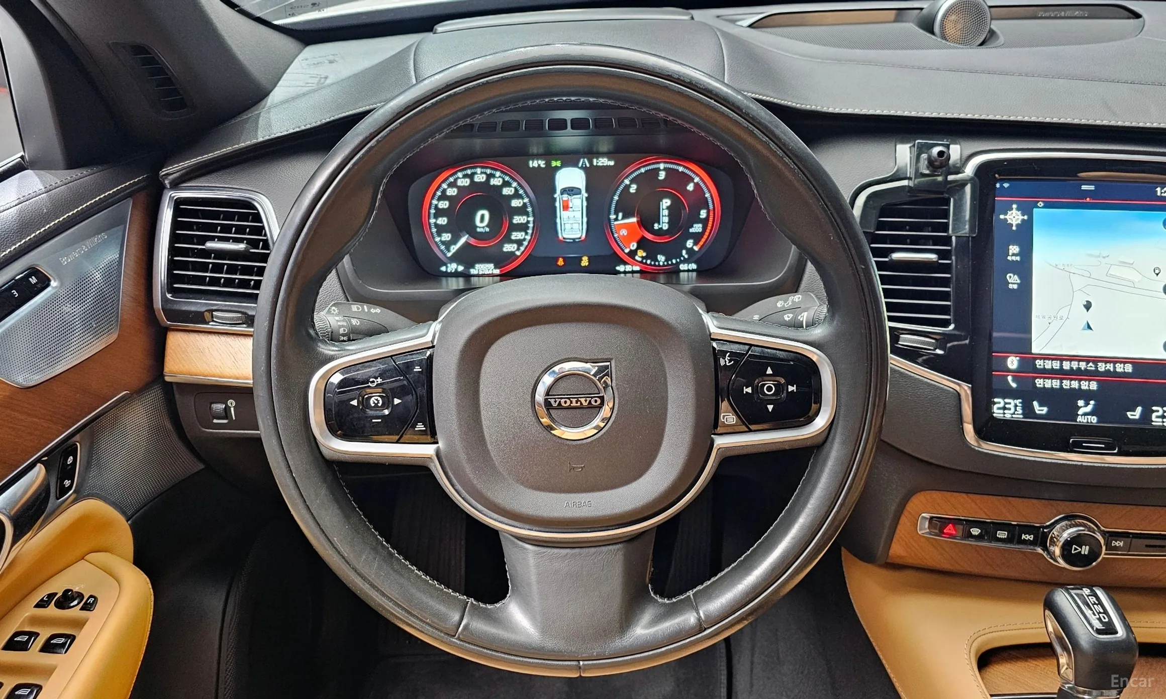 Volvo XC90 Gen 2 превью 13