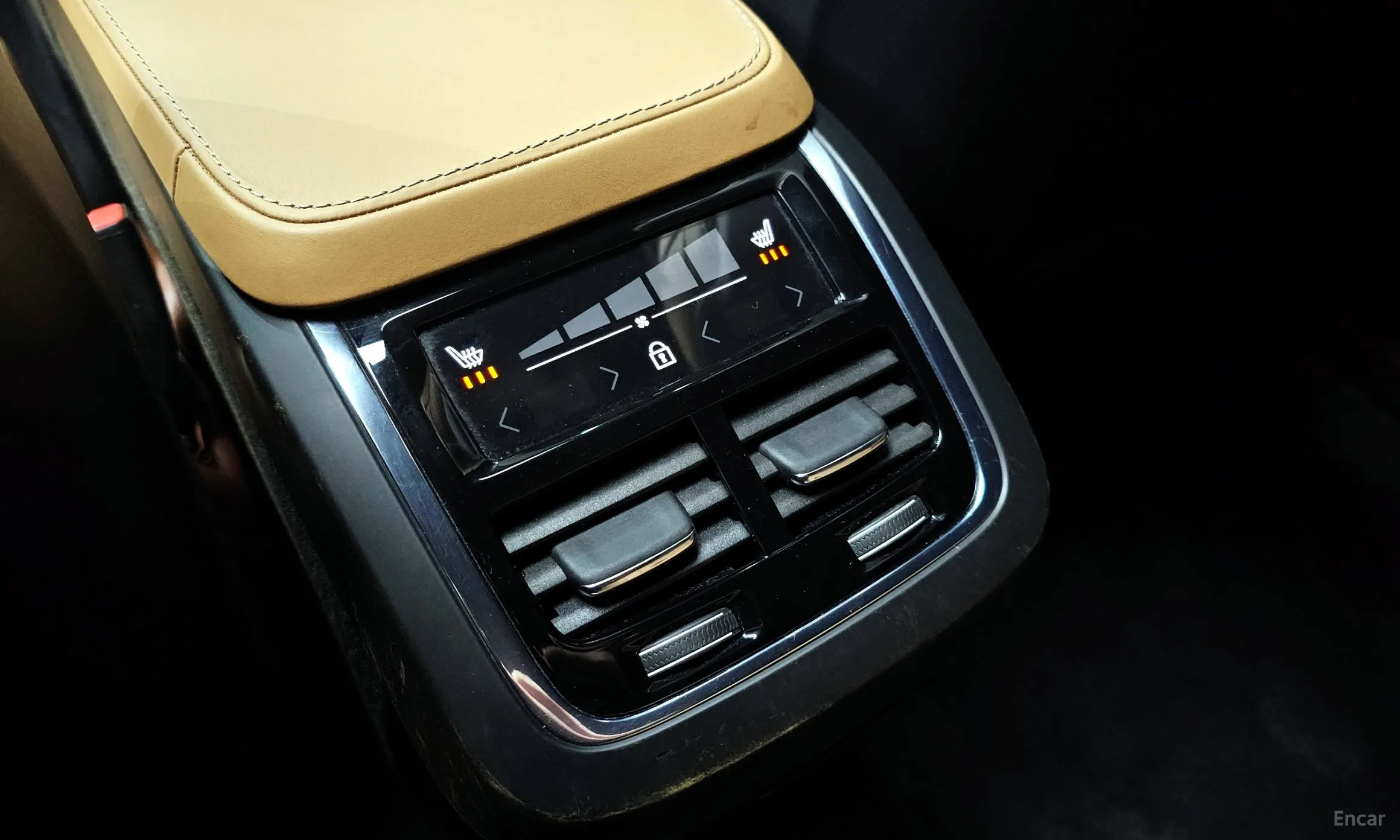 Volvo XC90 Gen 2 превью 17