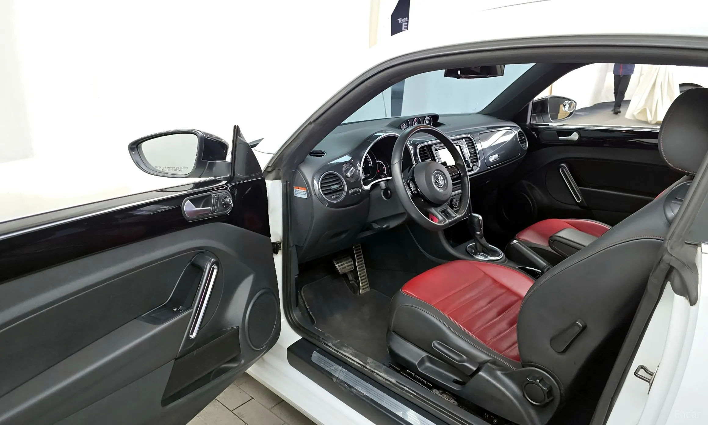 Volkswagen The Beetle превью 10