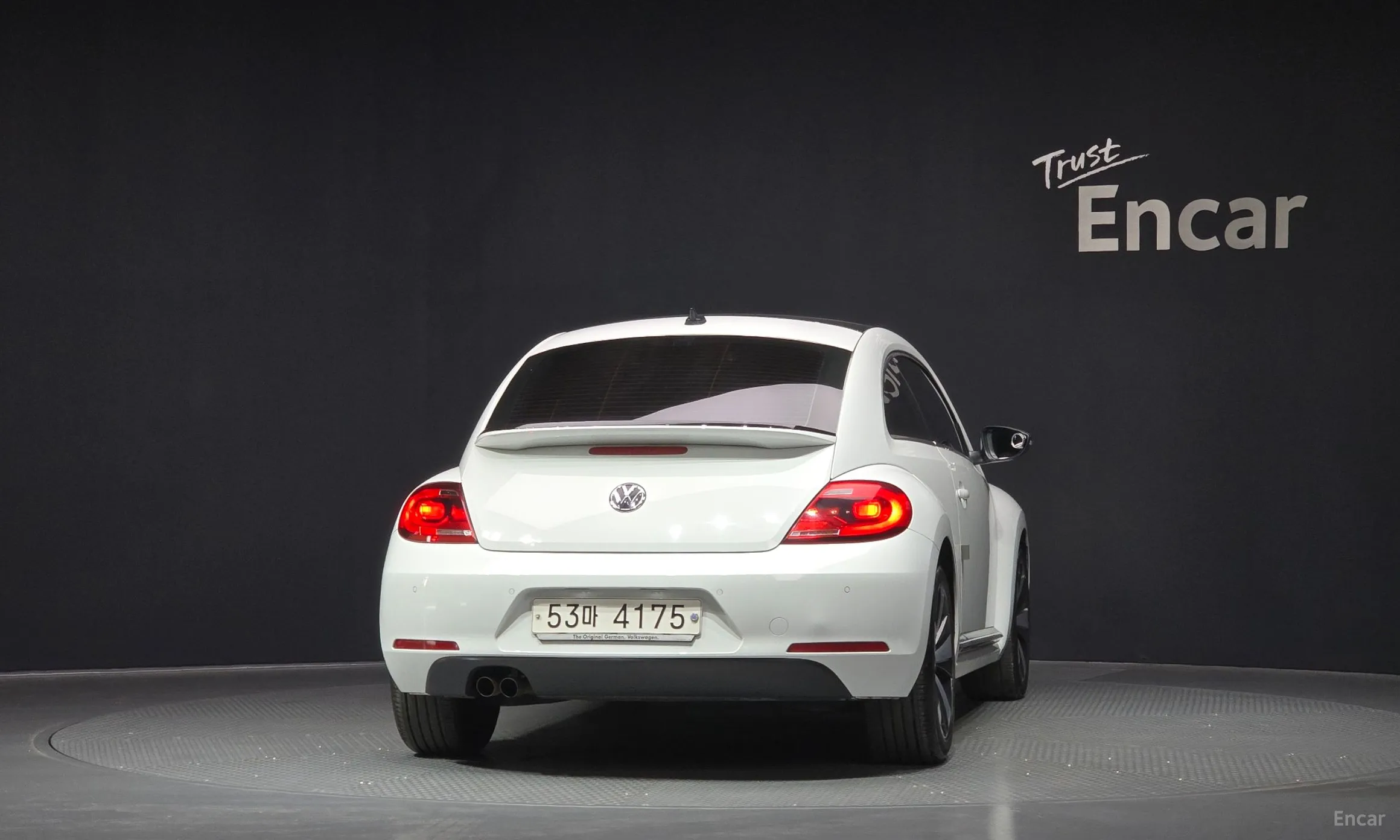 Volkswagen The Beetle превью 4