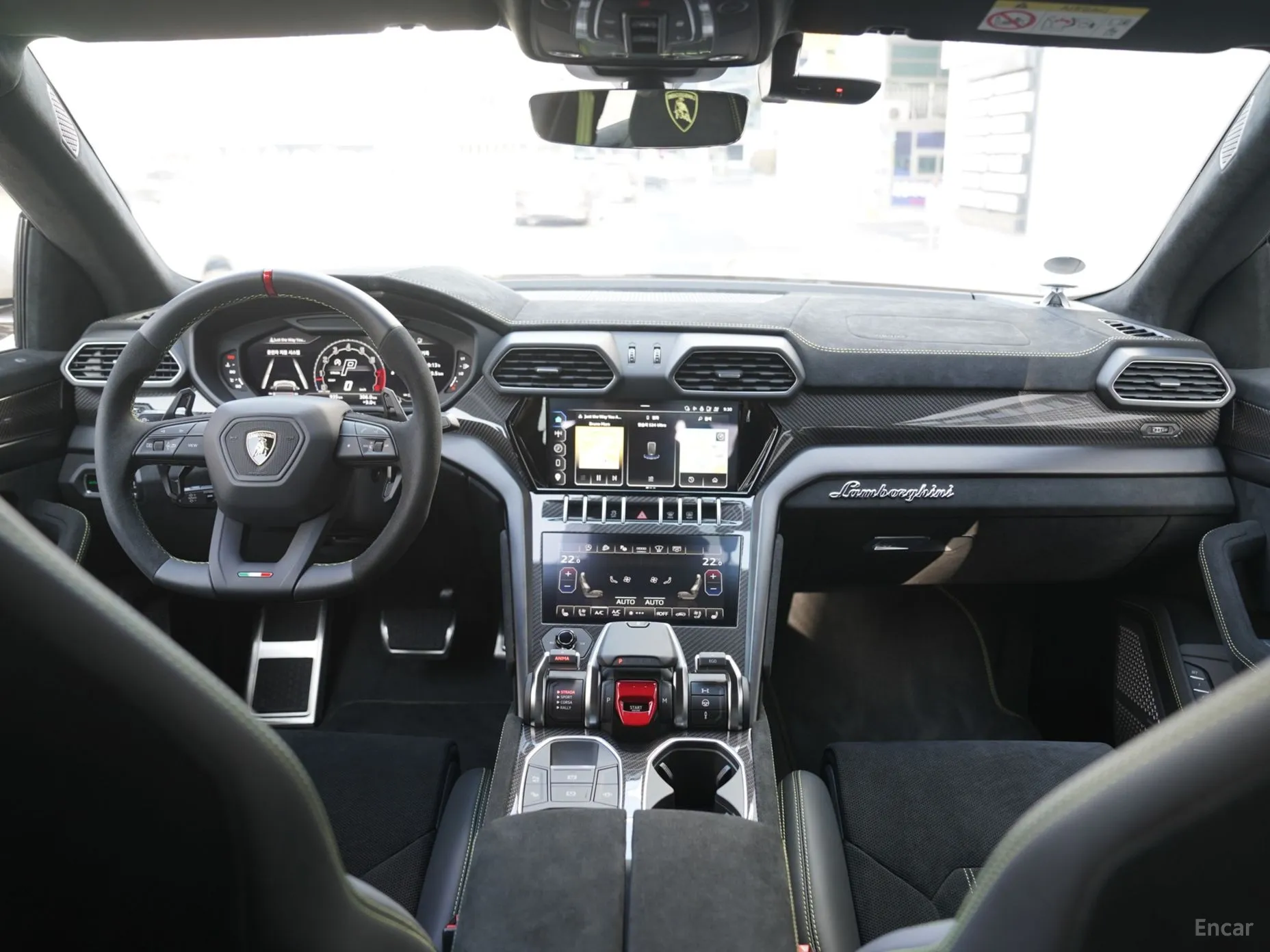 Lamborghini Urus превью 7