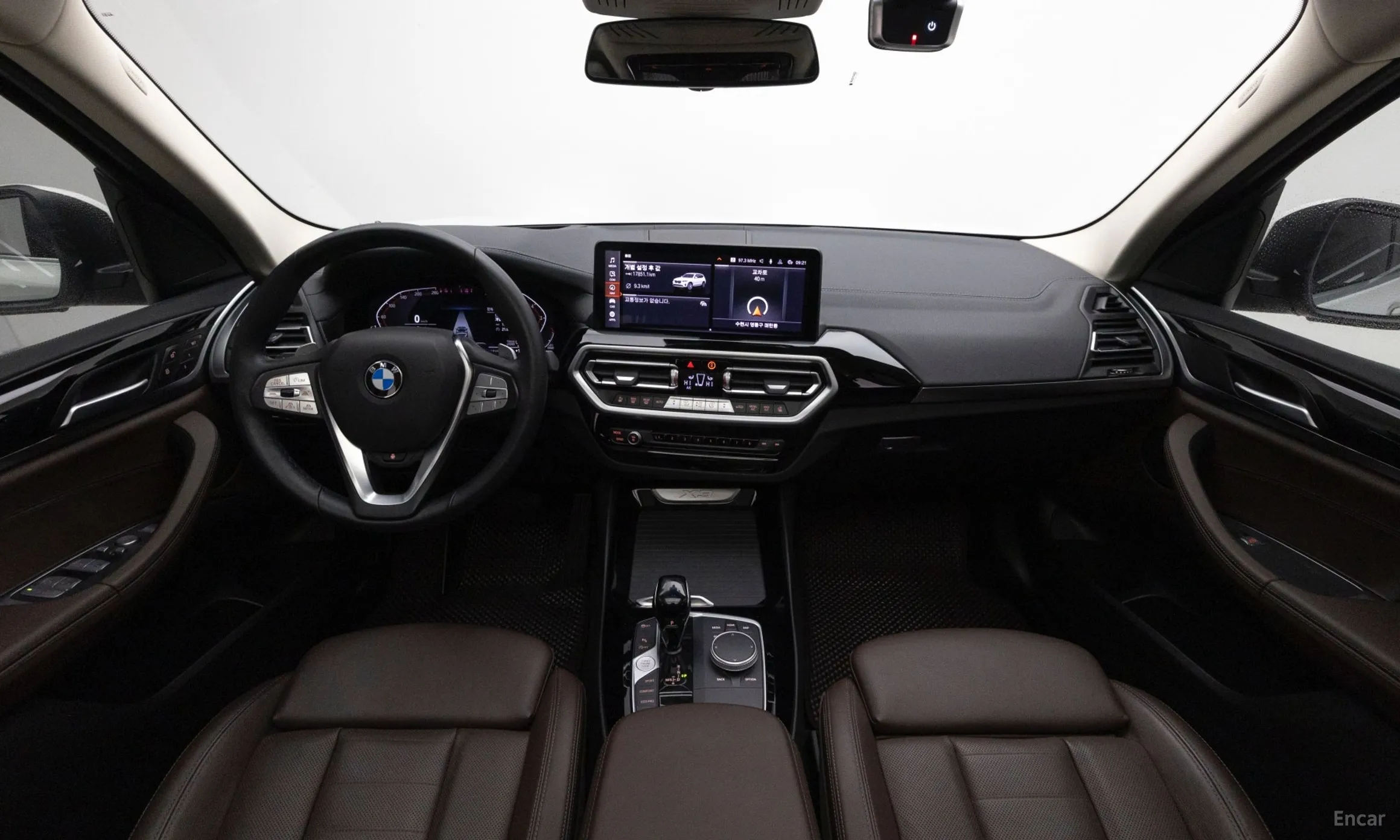 BMW X3 (G01) превью 8