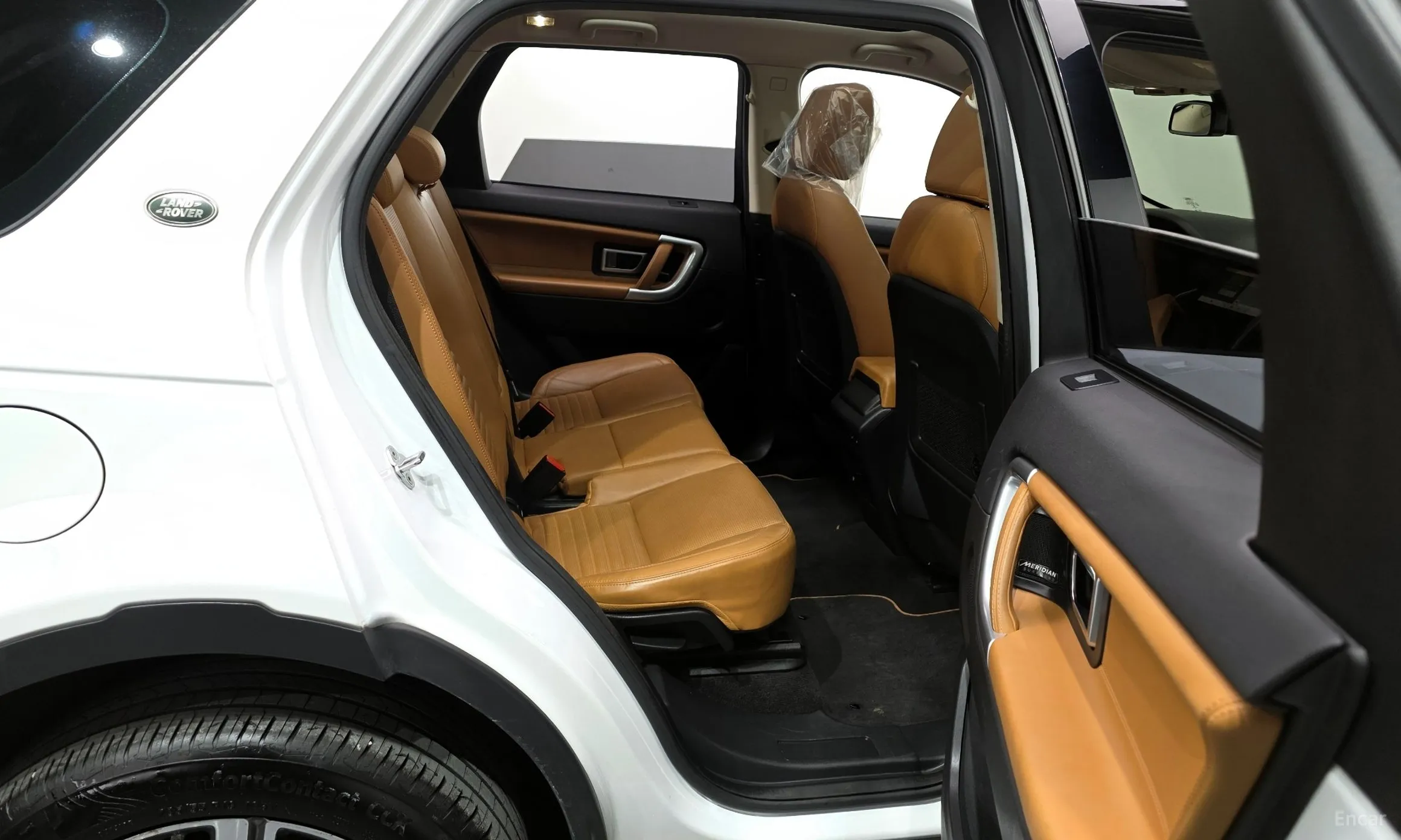 Land Rover Discovery Sports превью 12