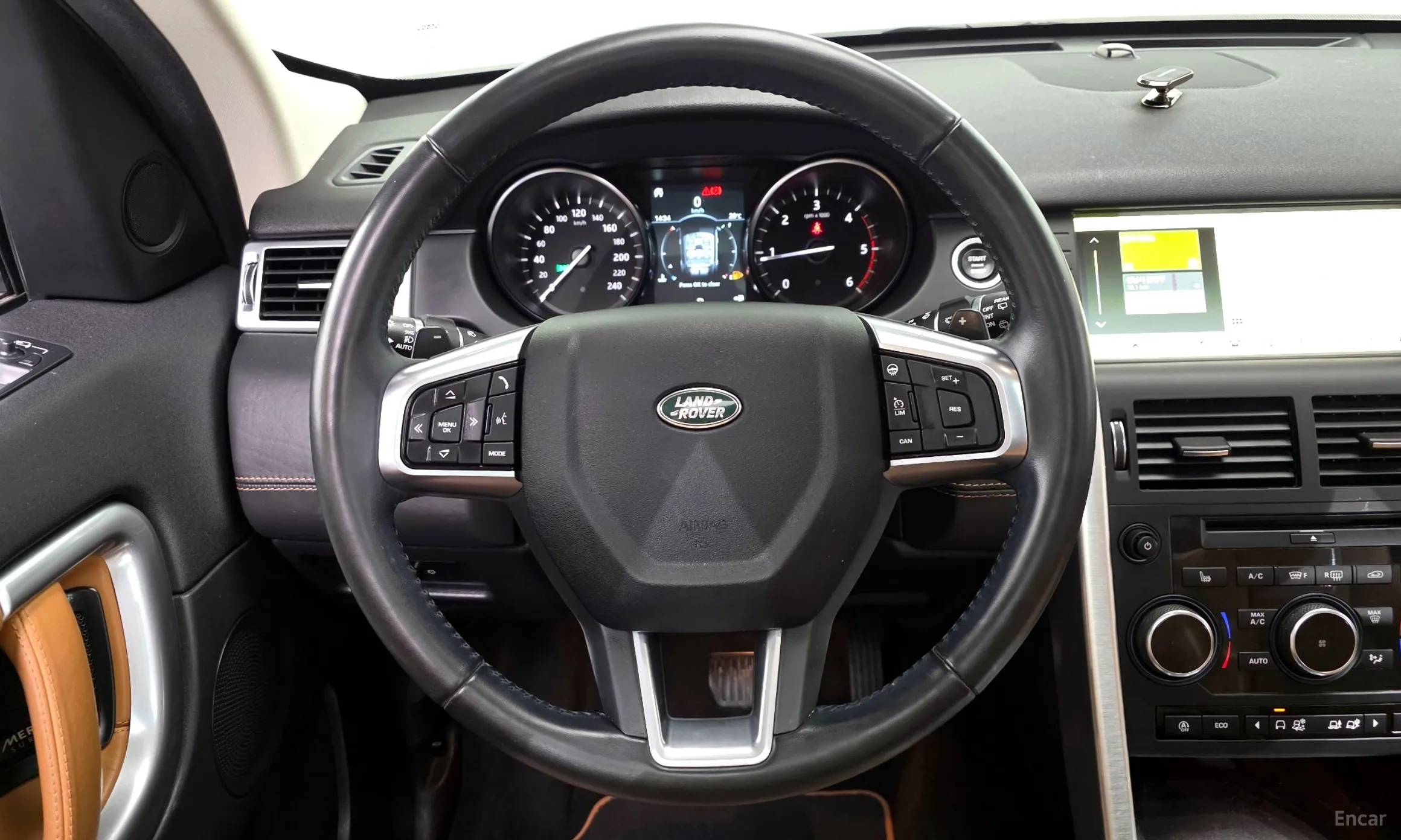 Land Rover Discovery Sports превью 13