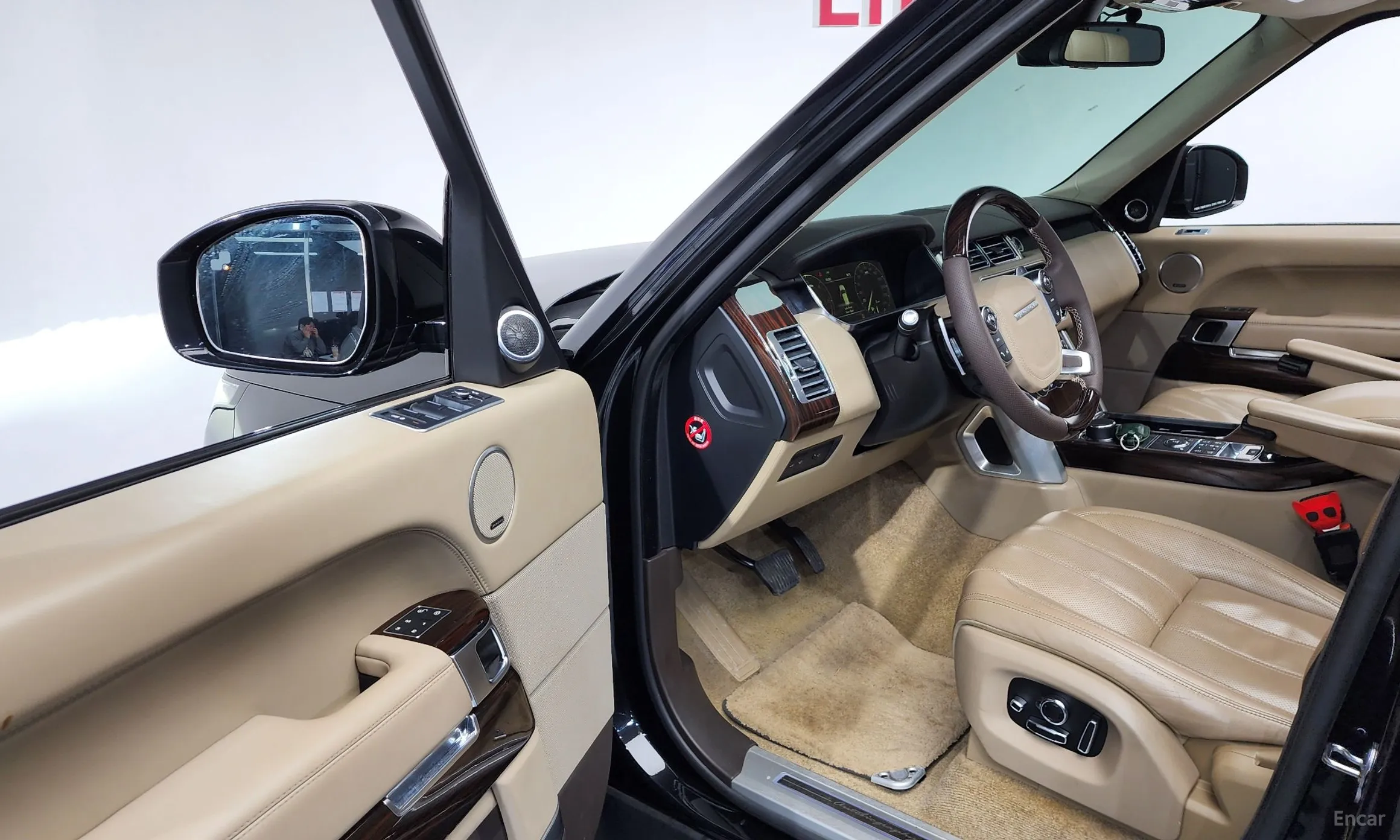 Land Rover Range Rover 4th Generation превью 10