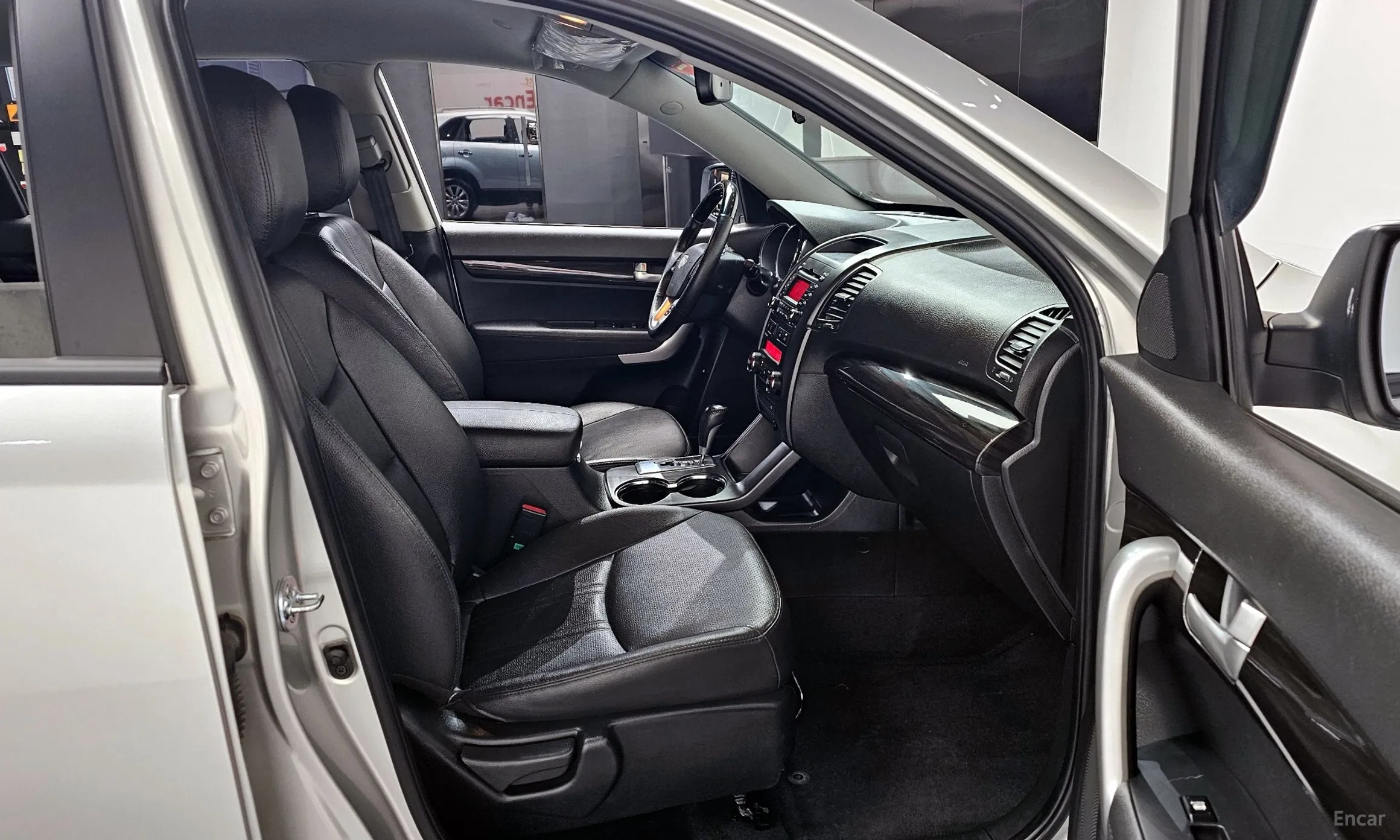 Kia Sorrento R превью 10