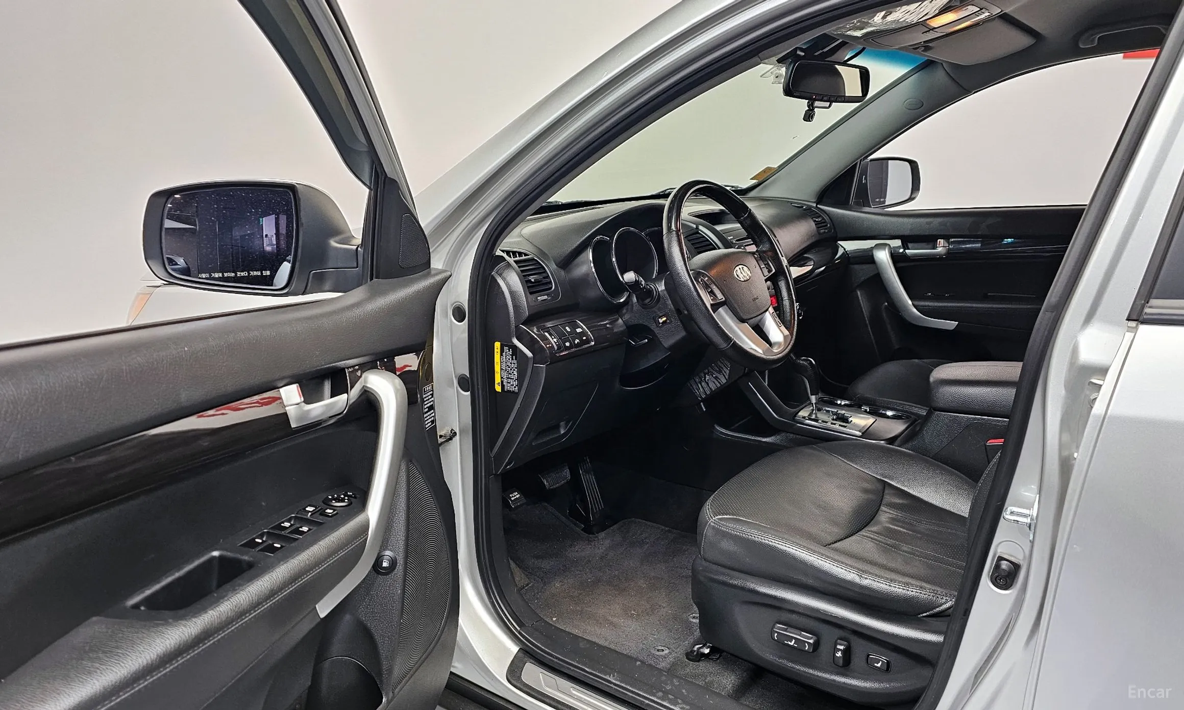 Kia Sorrento R превью 11