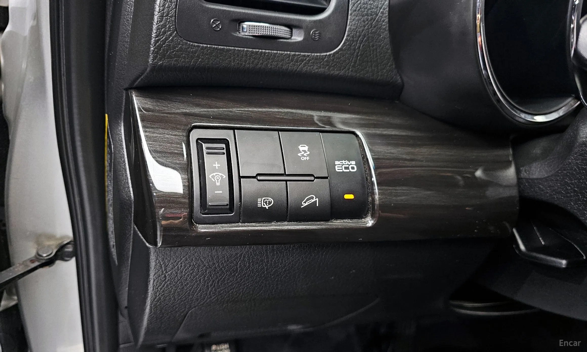Kia Sorrento R превью 14