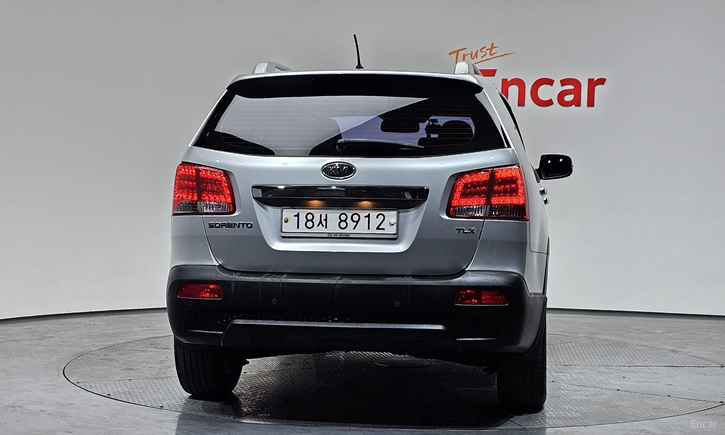Kia Sorrento R превью 4