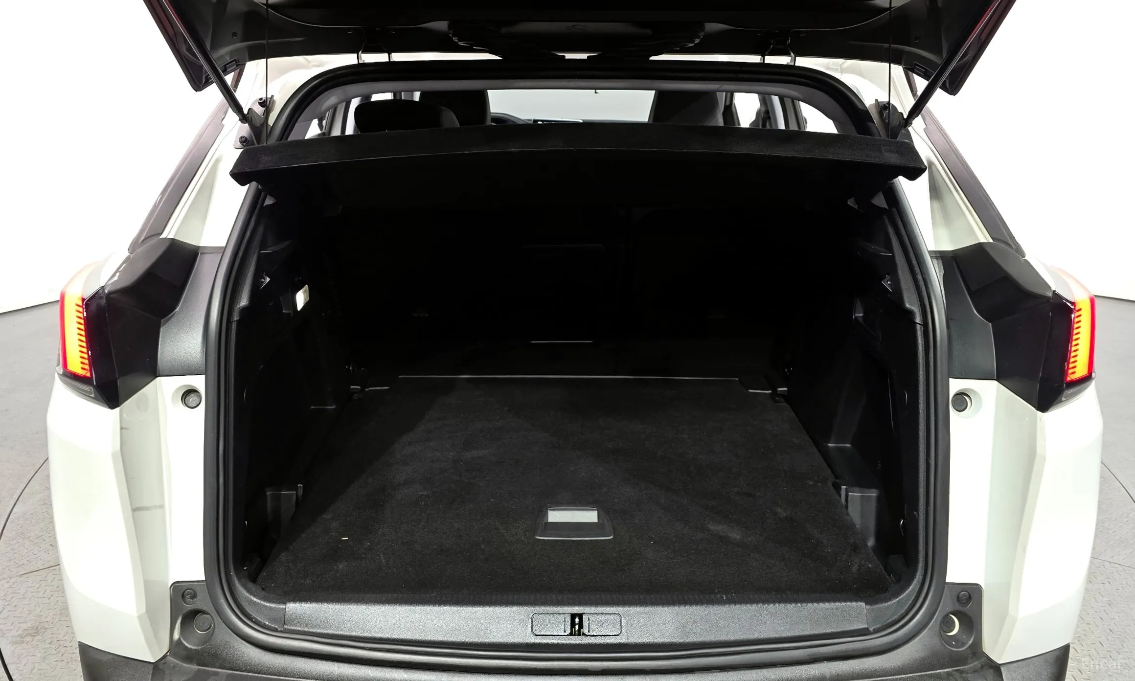 Peugeot 3008 2nd generation превью 20