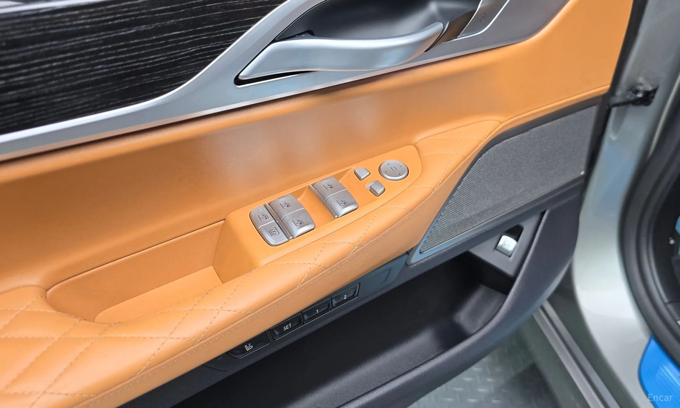 BMW 7 Series (G11) превью 17