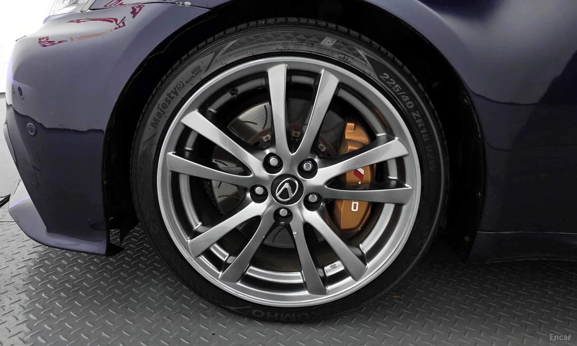 Lexus IS250 превью 5