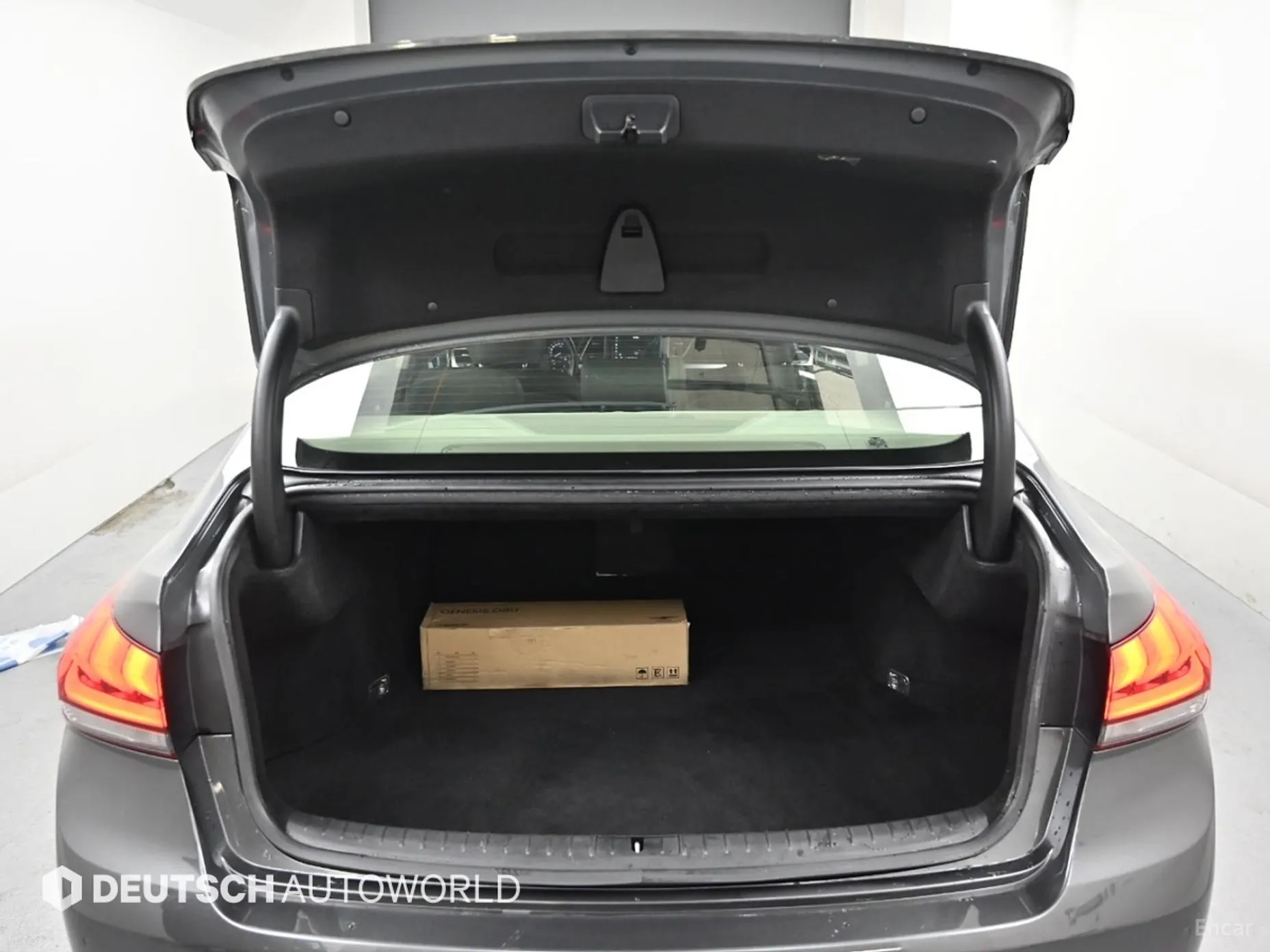 Genesis G80 превью 19