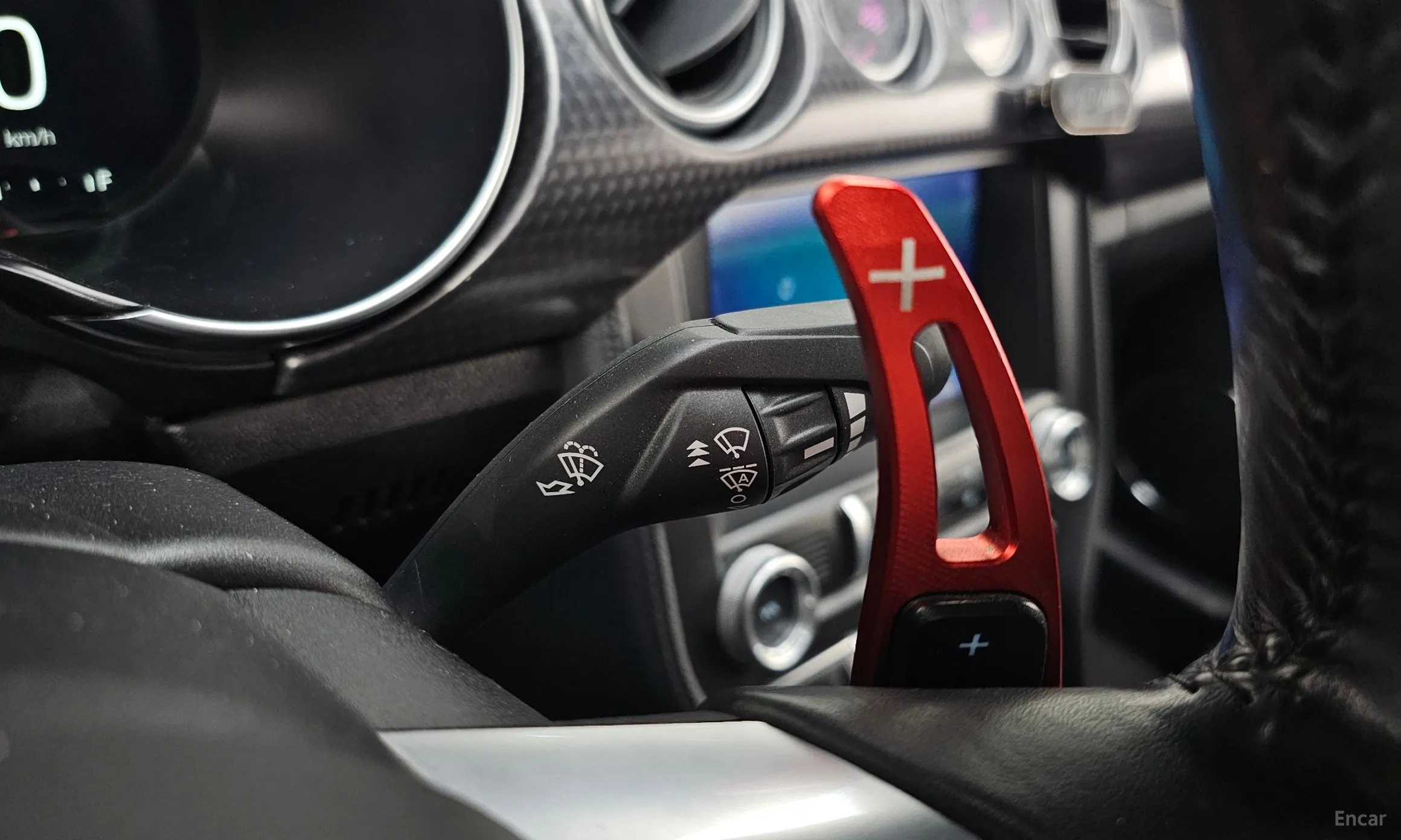 Ford Mustang превью 18