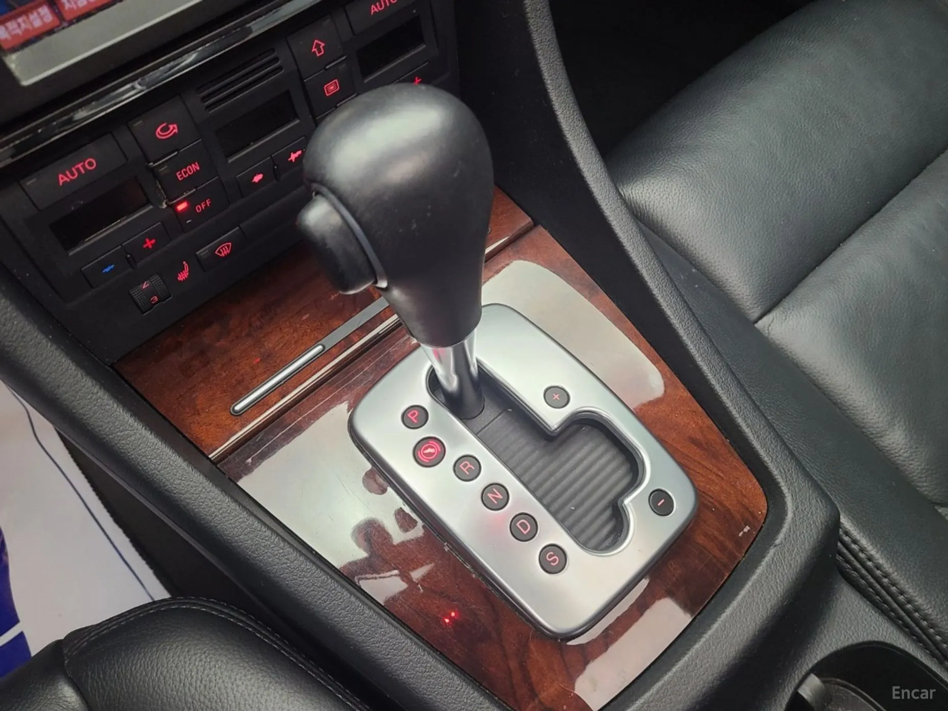 Audi New A4 превью 19