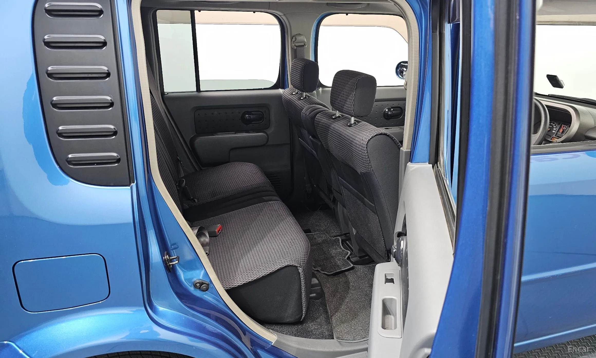 Nissan Cube превью 11