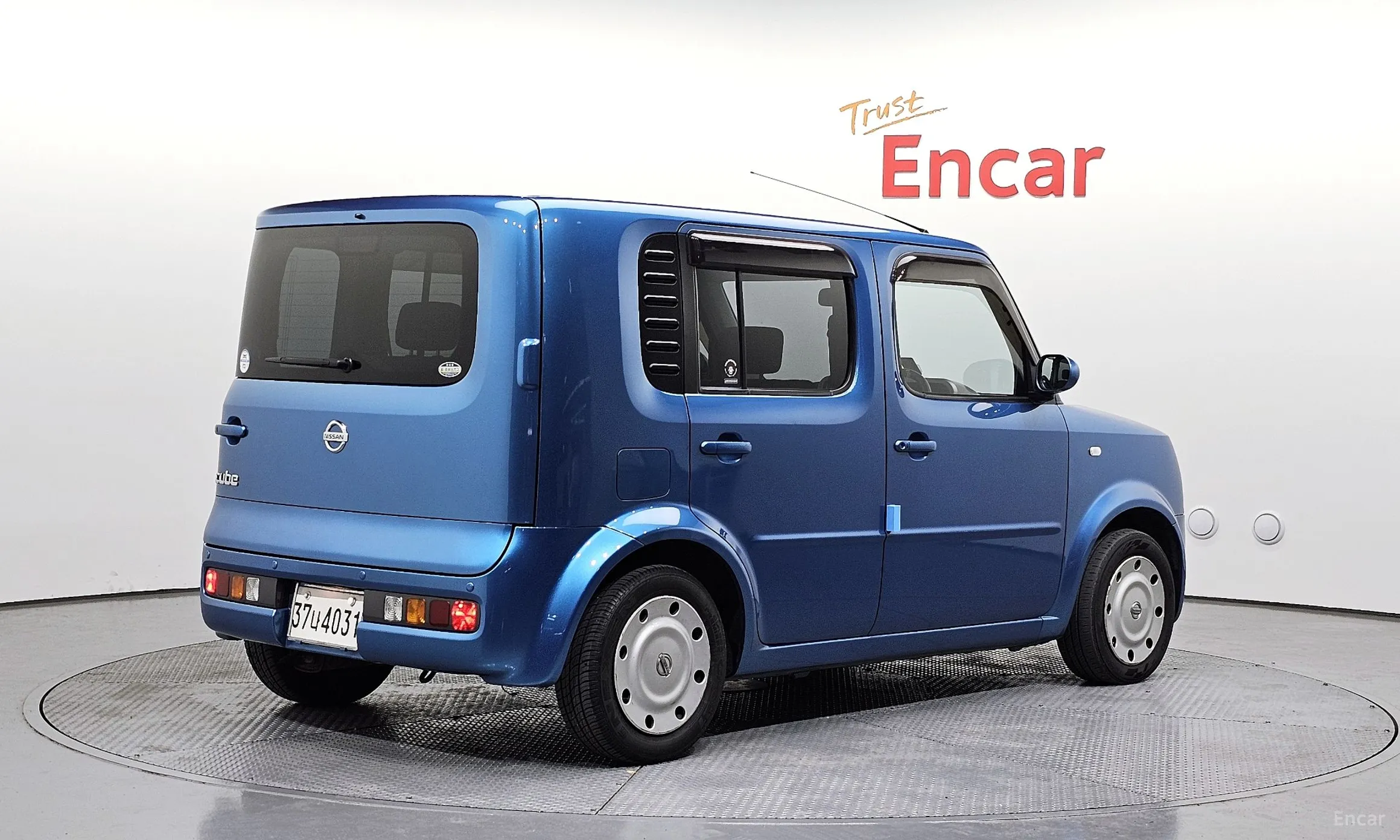 Nissan Cube превью 2