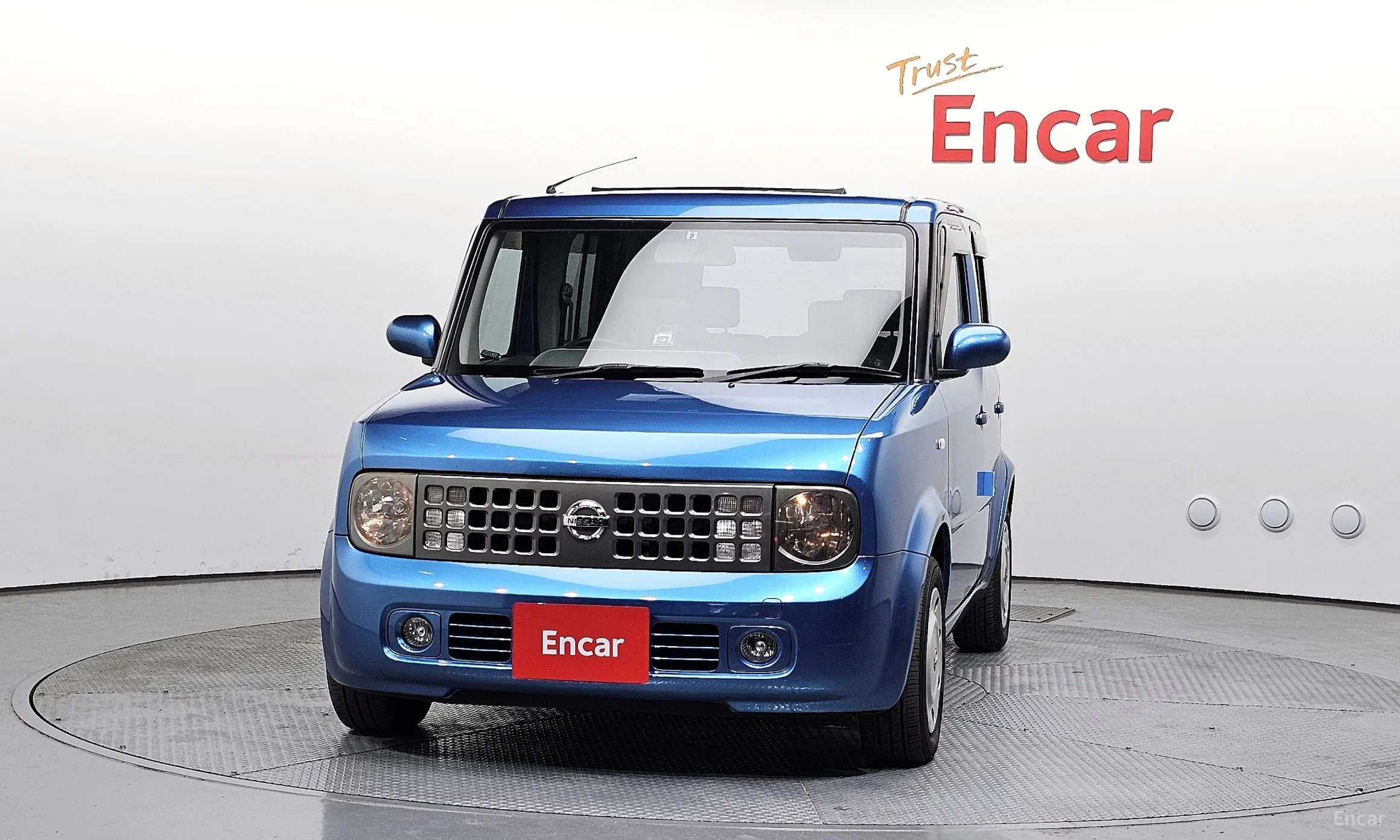 Nissan Cube превью 3