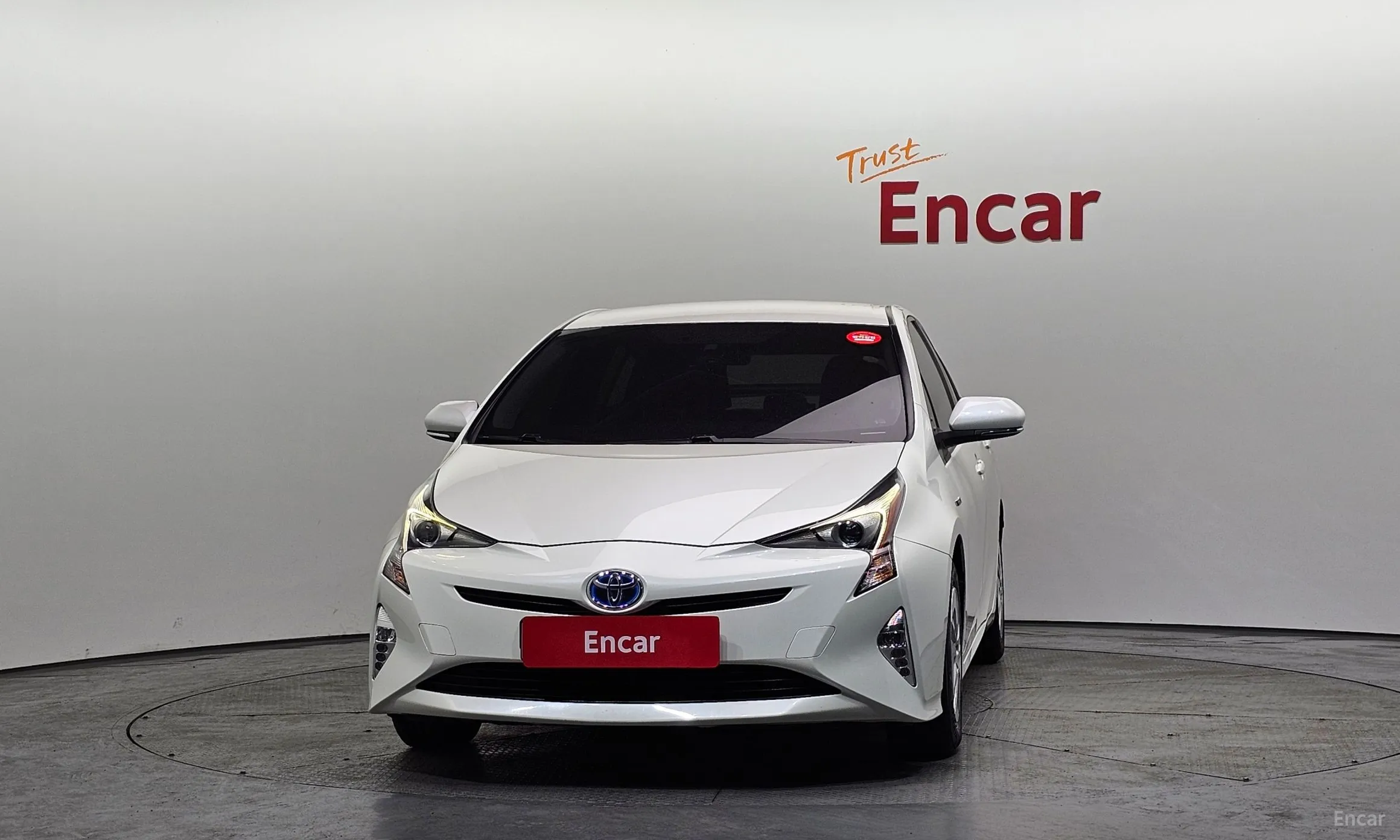 Toyota Prius 4th Generation превью 3