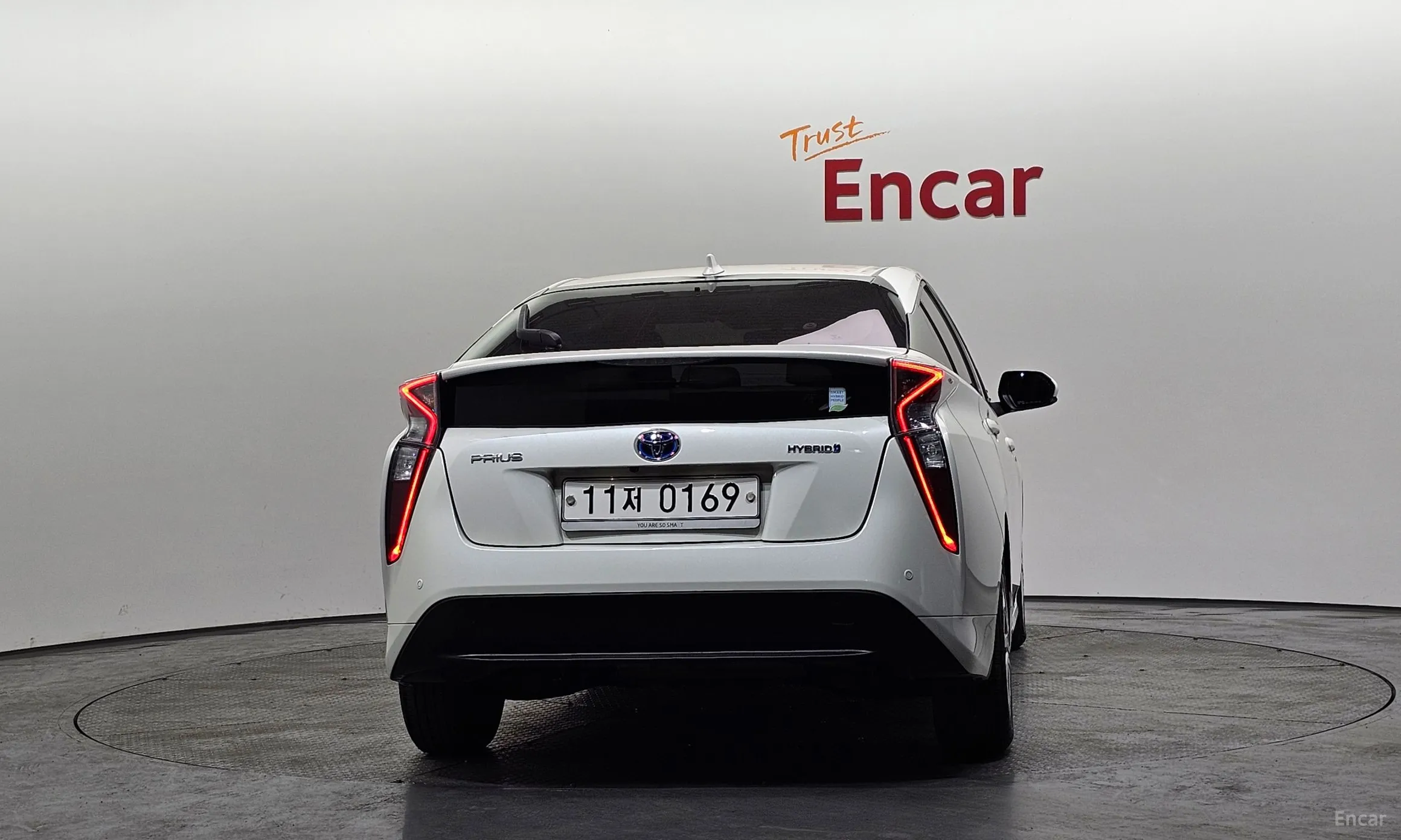 Toyota Prius 4th Generation превью 4
