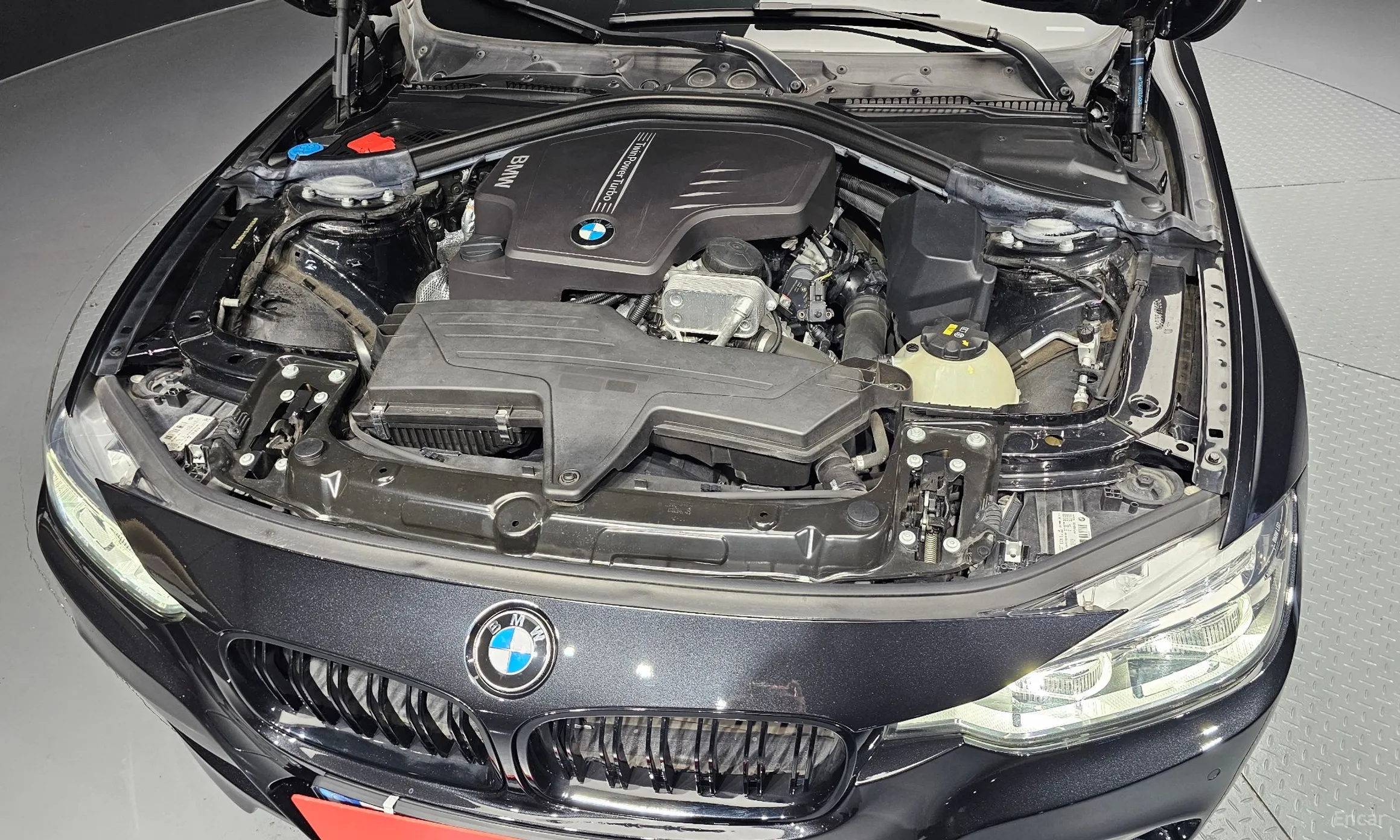 BMW 3 Series (F30) превью 6