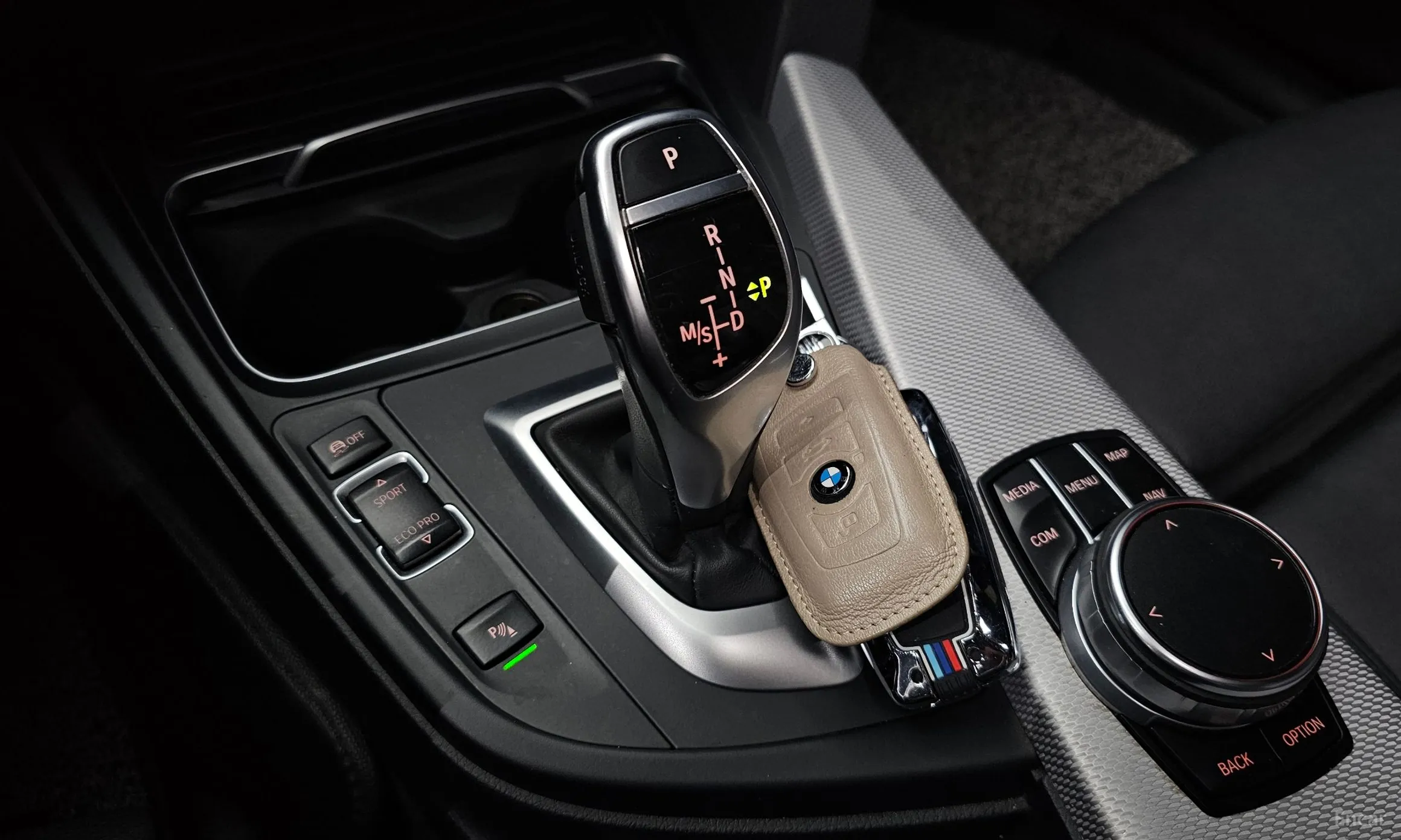 BMW 3 Series (F30) превью 9