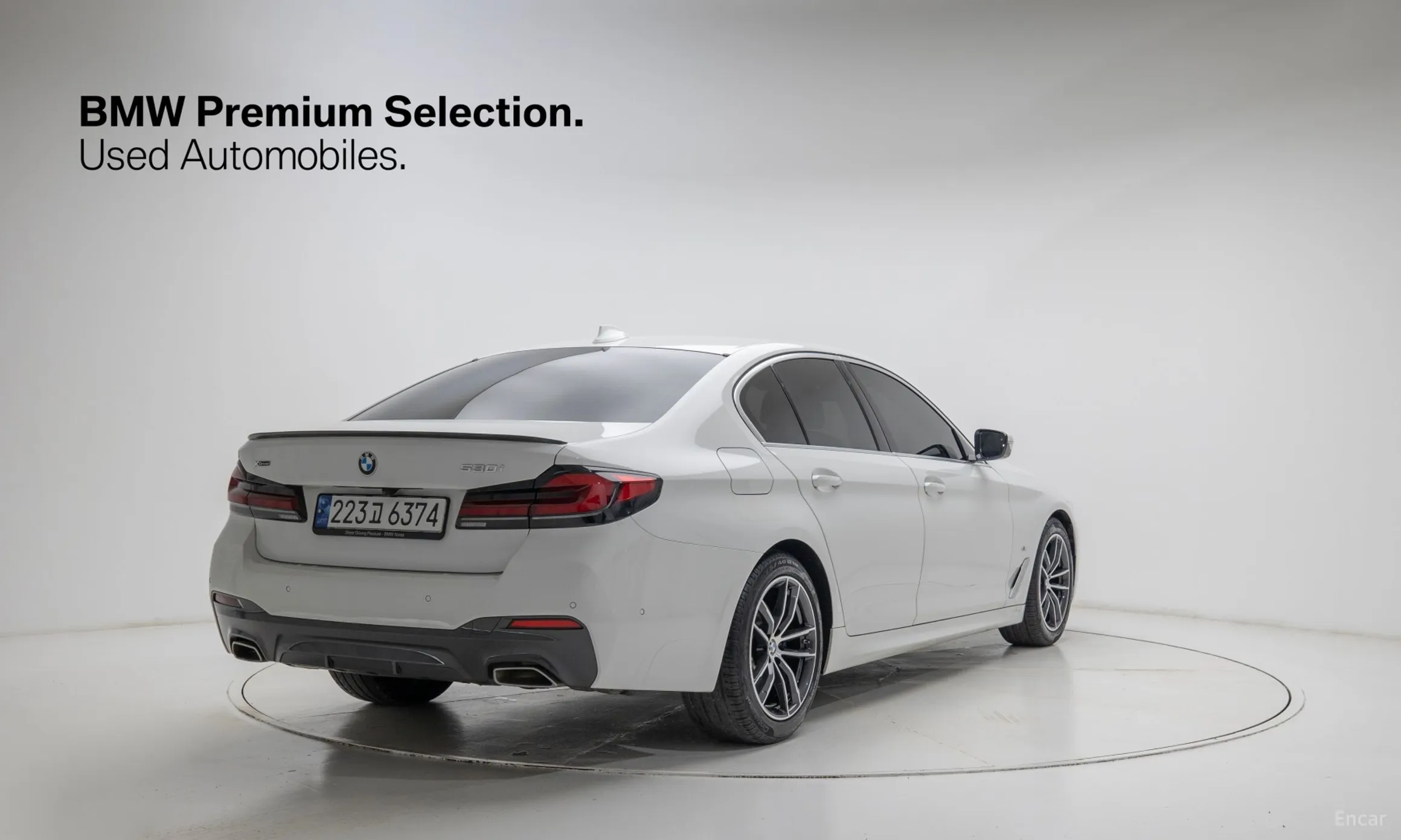 BMW 5 Series (G30) превью 2