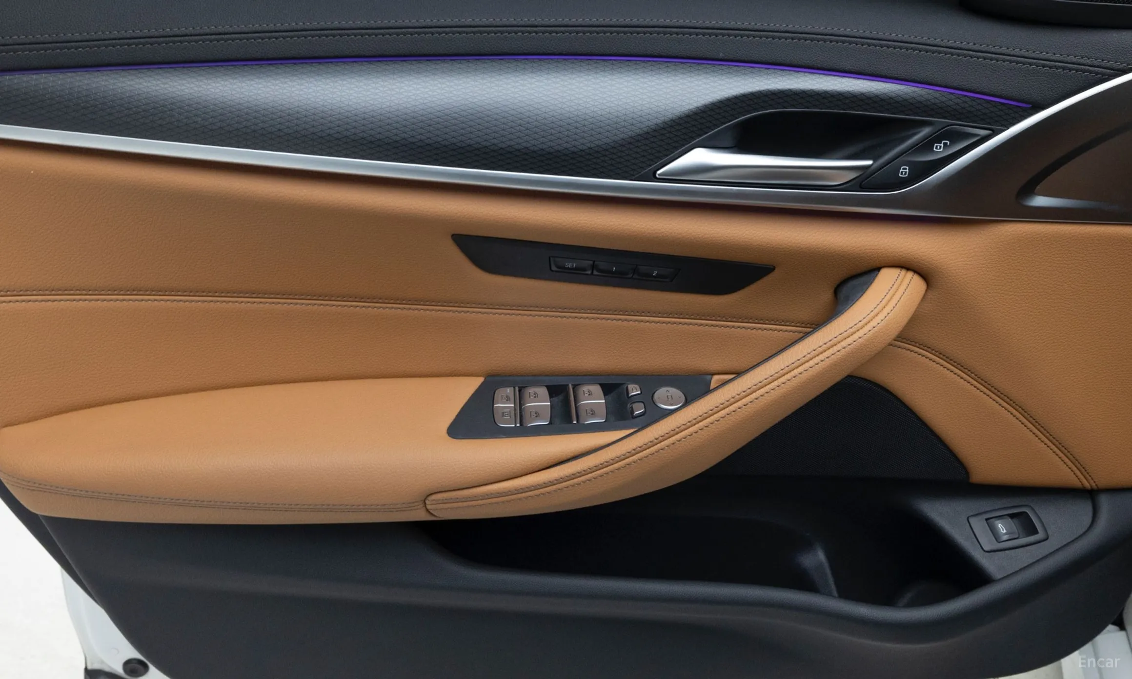 BMW 5 Series (G30) превью 20