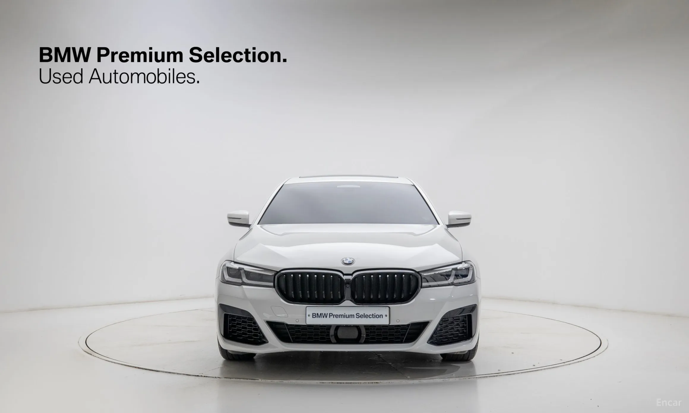 BMW 5 Series (G30) превью 3