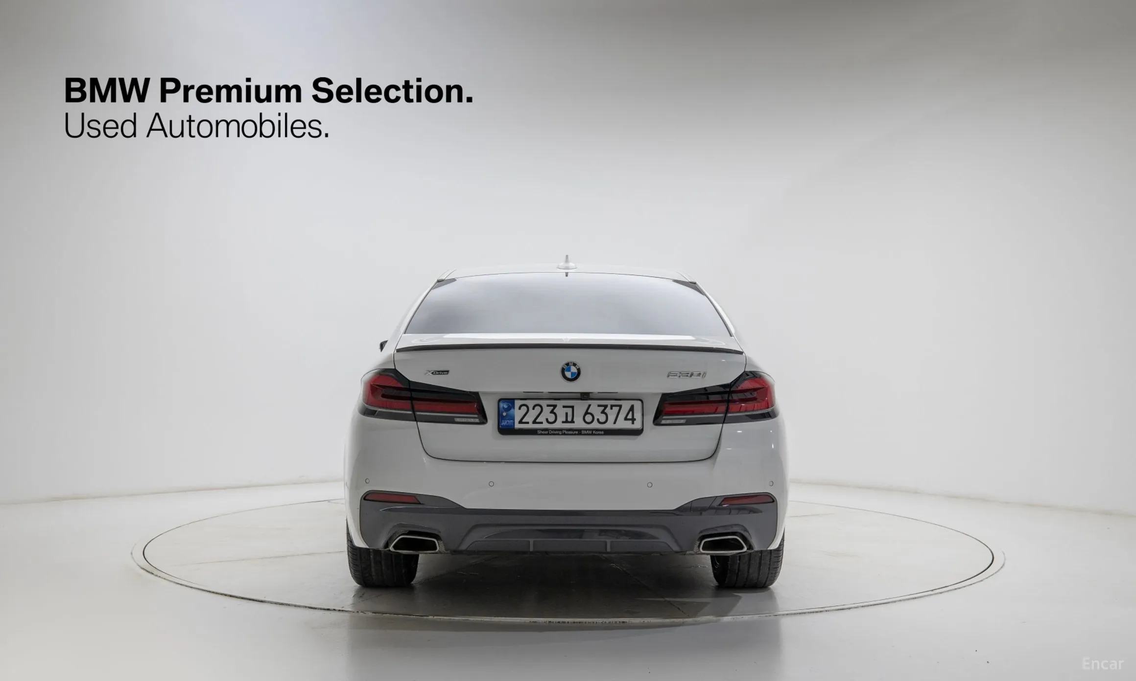 BMW 5 Series (G30) превью 4